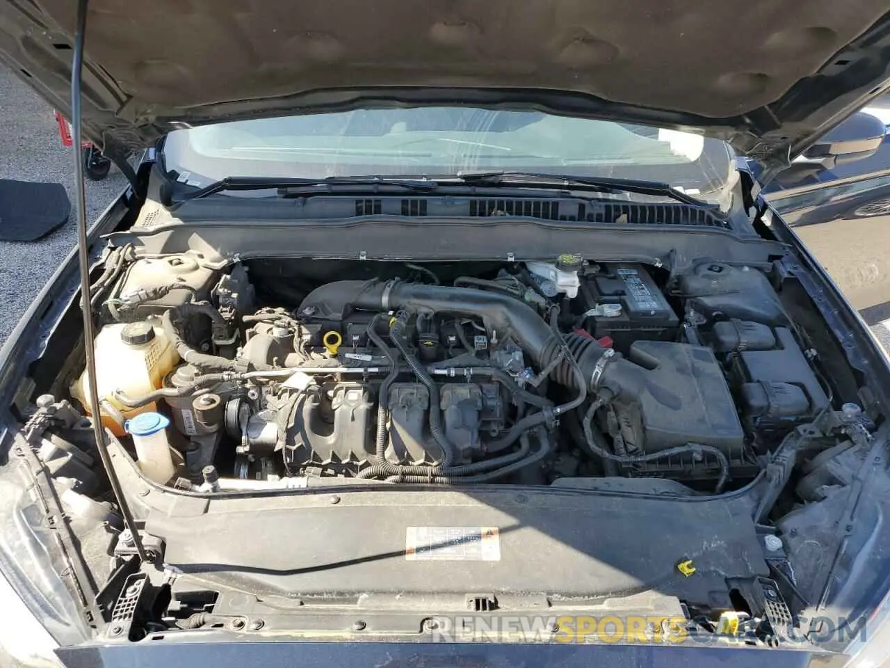 11 fotografías del automóvil dañado 3FA6P0T91LR178252 FORD FUSION 2020