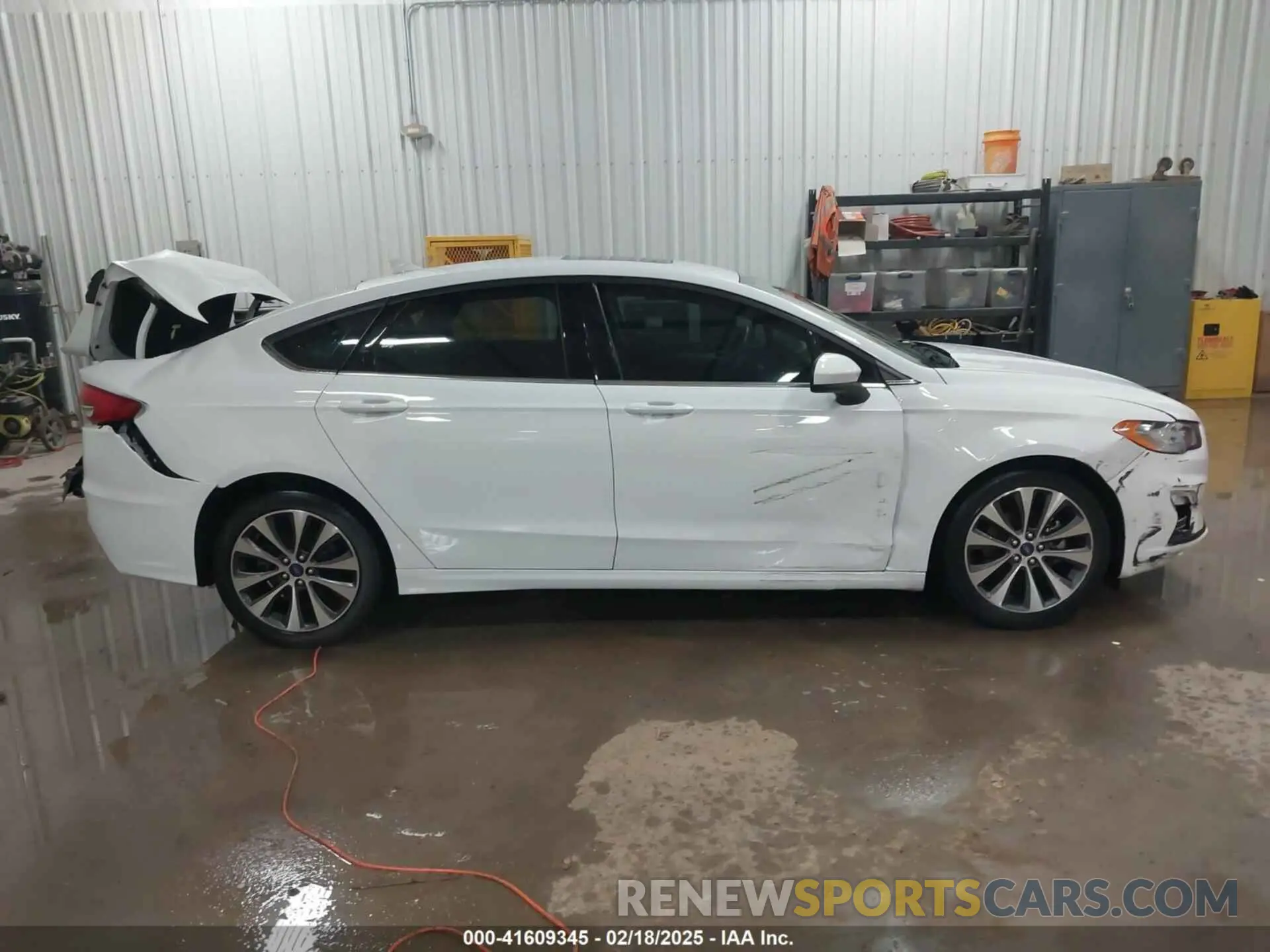 13 fotografías del automóvil dañado 3FA6P0T91LR202050 FORD FUSION 2020