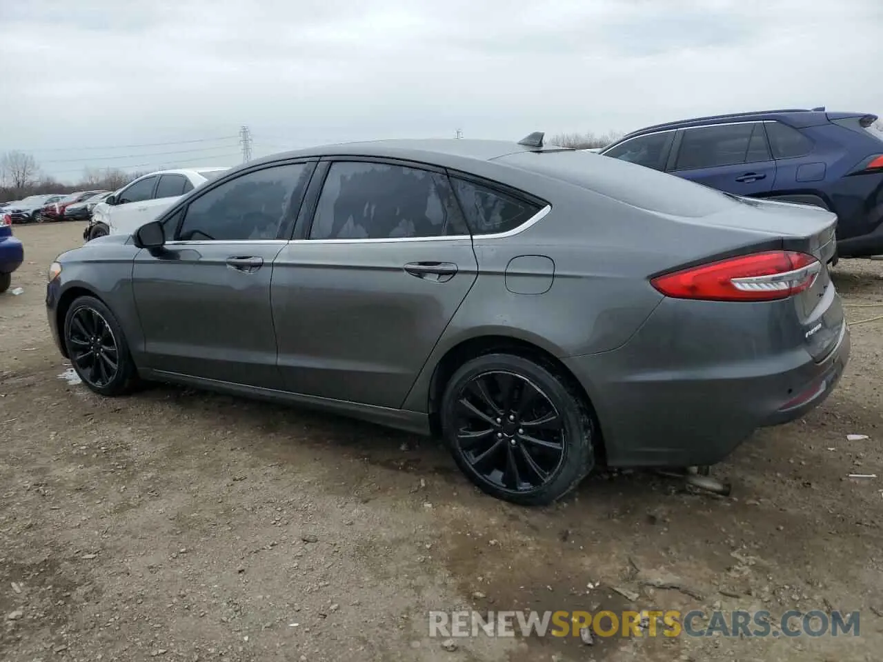 2 fotografías del automóvil dañado 3FA6P0T92LR162335 FORD FUSION 2020