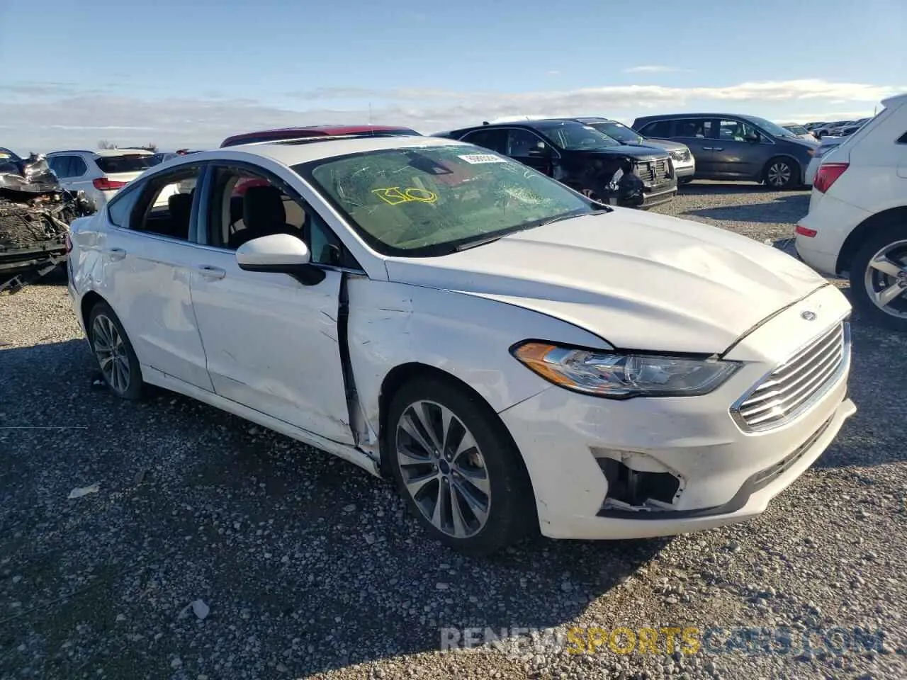 4 fotografías del automóvil dañado 3FA6P0T92LR172931 FORD FUSION 2020