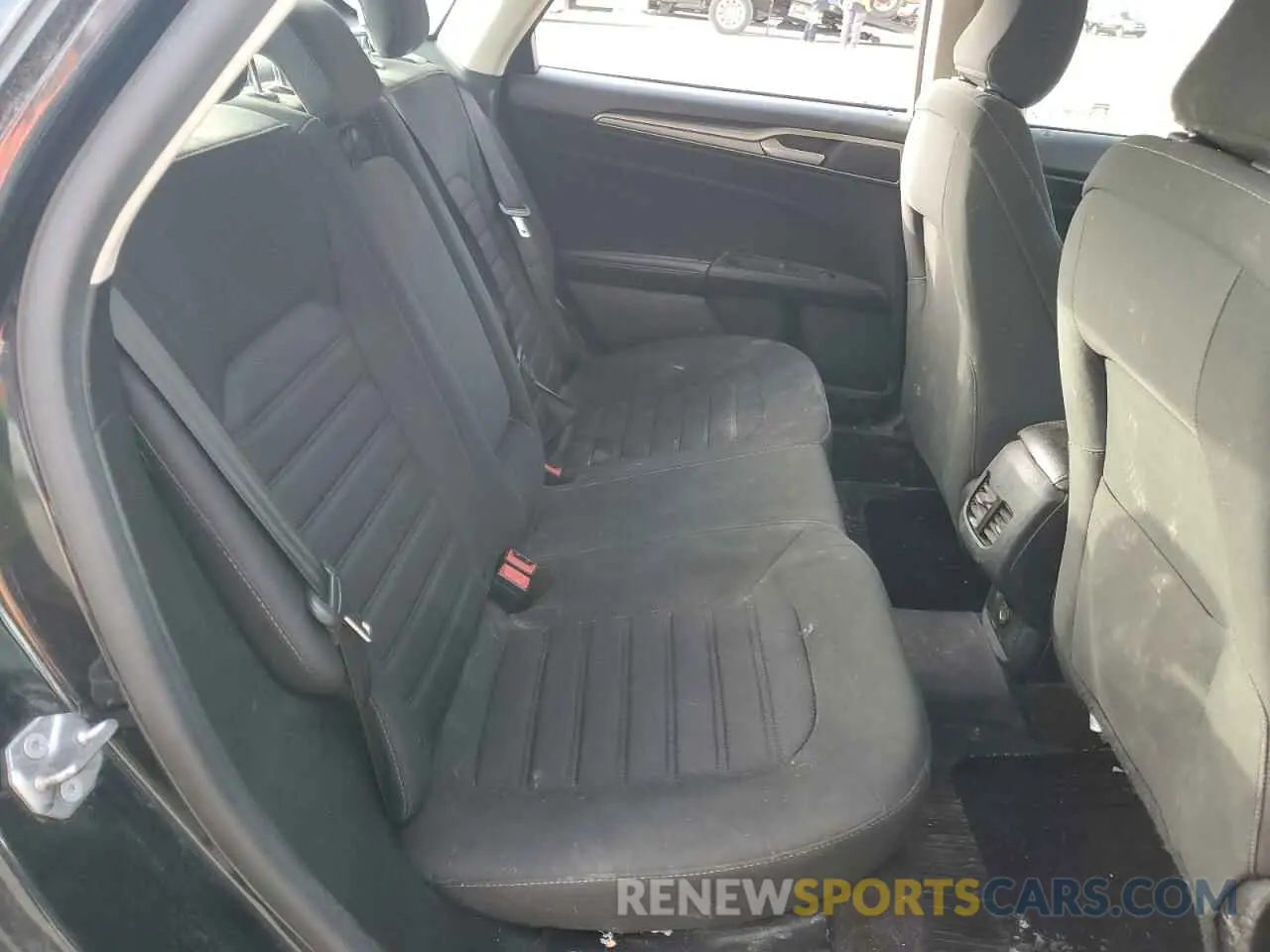 10 fotografías del automóvil dañado 3FA6P0T92LR246638 FORD FUSION 2020