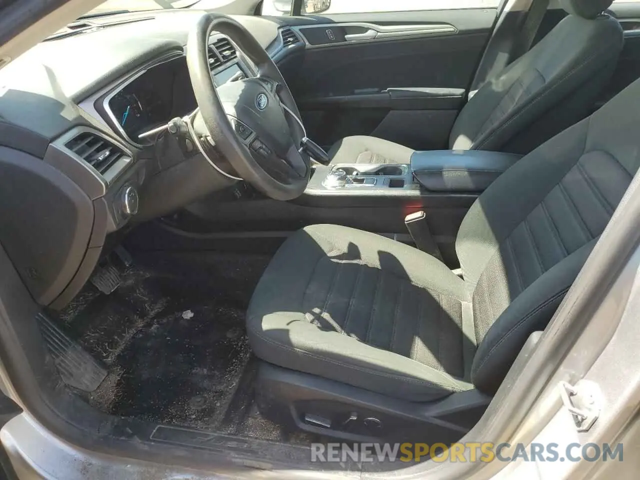 7 fotografías del automóvil dañado 3FA6P0T93LR179435 FORD FUSION 2020
