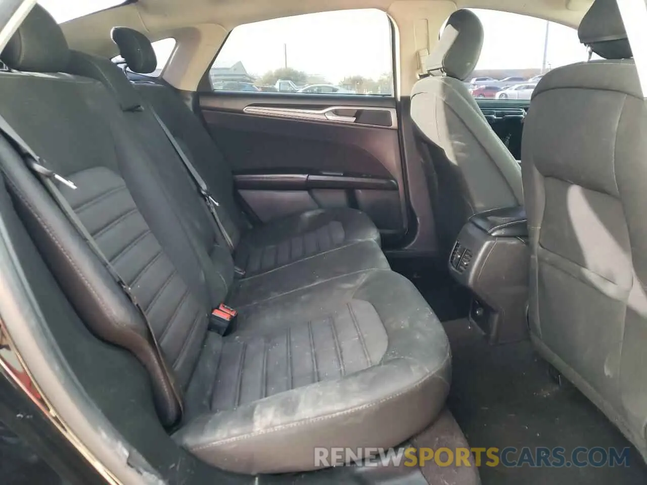 10 fotografías del automóvil dañado 3FA6P0T93LR190287 FORD FUSION 2020