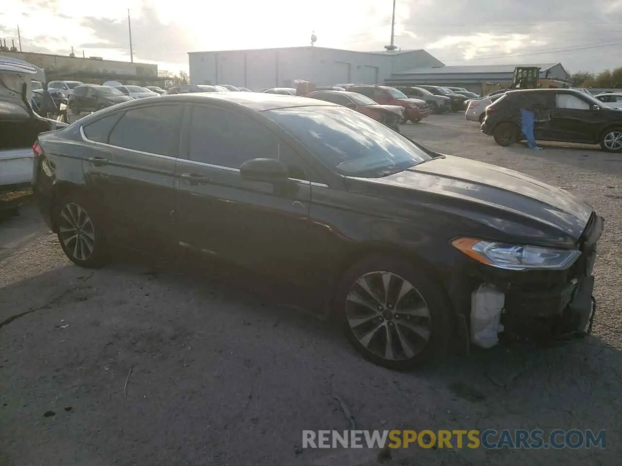 4 fotografías del automóvil dañado 3FA6P0T93LR190287 FORD FUSION 2020