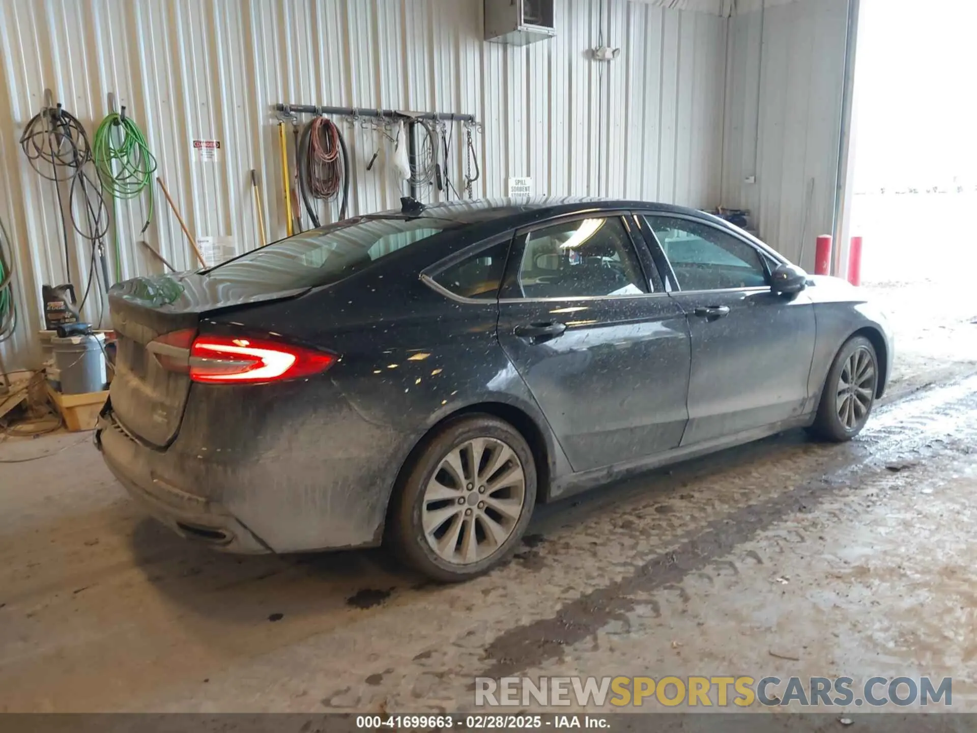 4 fotografías del automóvil dañado 3FA6P0T95LR260159 FORD FUSION 2020