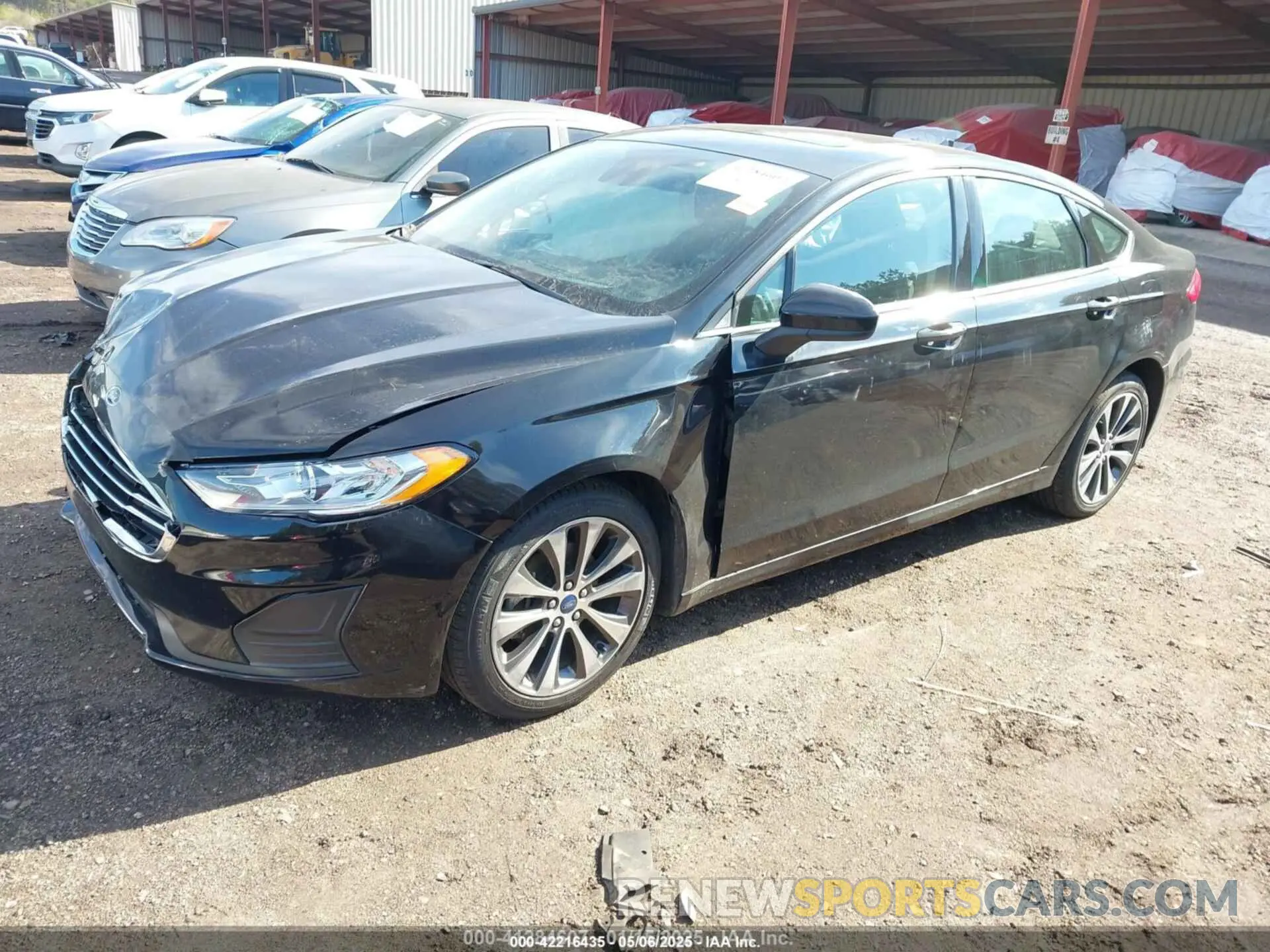 2 fotografías del automóvil dañado 3FA6P0T96LR180613 FORD FUSION 2020