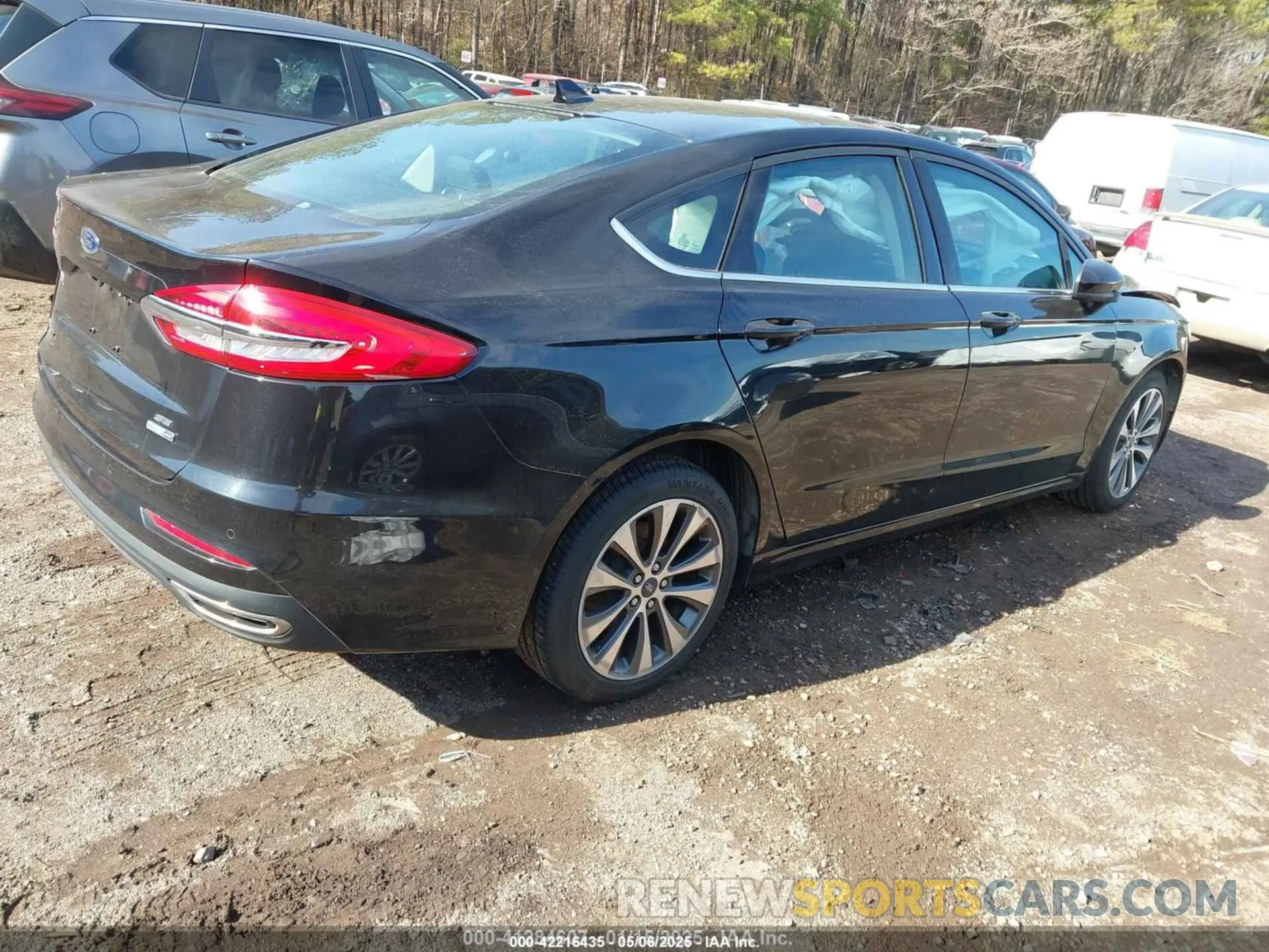 4 fotografías del automóvil dañado 3FA6P0T96LR180613 FORD FUSION 2020