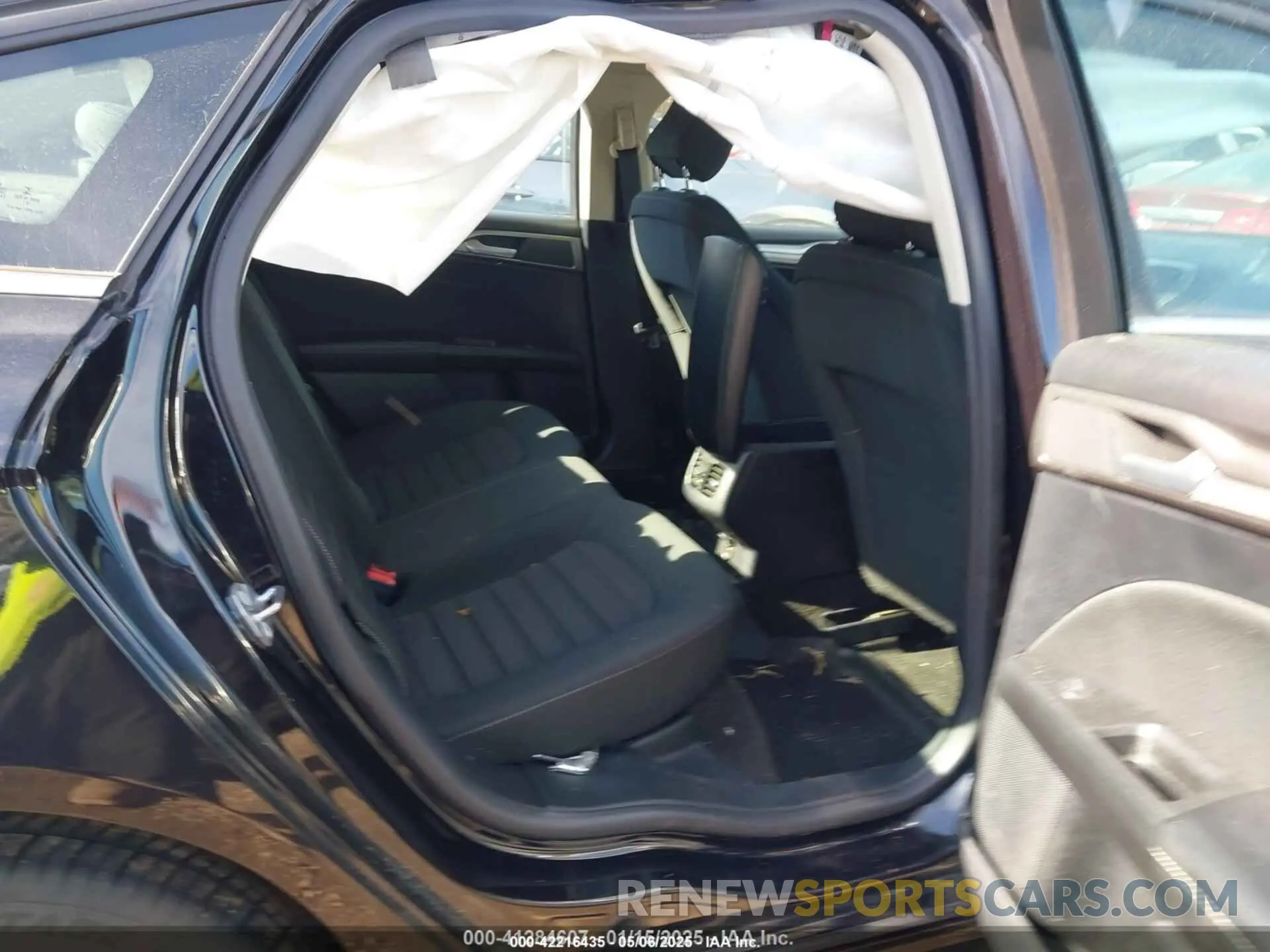 8 fotografías del automóvil dañado 3FA6P0T96LR180613 FORD FUSION 2020