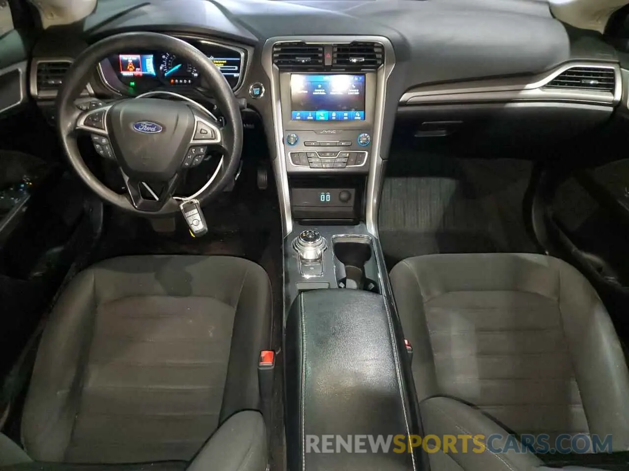 8 fotografías del automóvil dañado 3FA6P0T97LR180099 FORD FUSION 2020