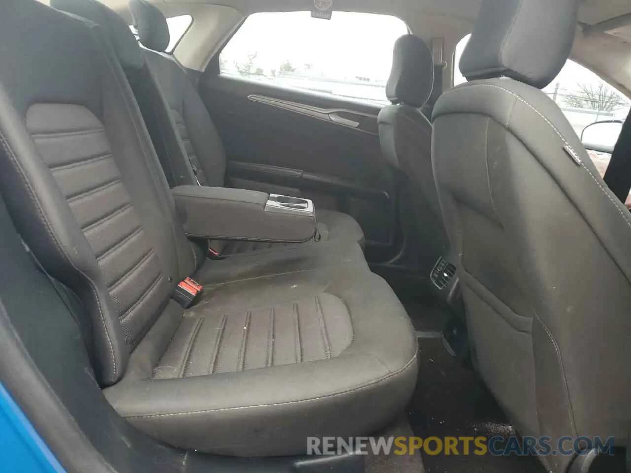 10 fotografías del automóvil dañado 3FA6P0T98LR190270 FORD FUSION 2020