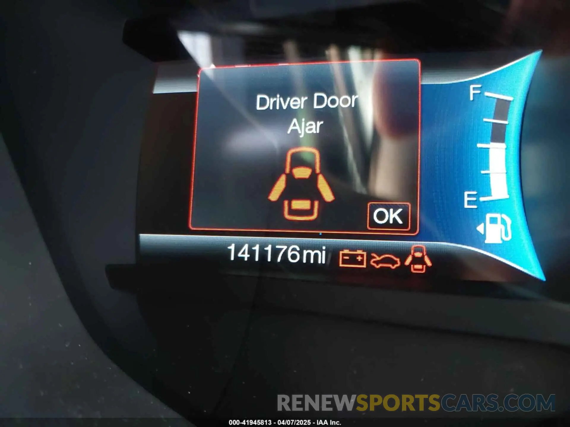 15 fotografías del automóvil dañado 3FA6P0SU0KR216218 FORD FUSION ENERGI 2019