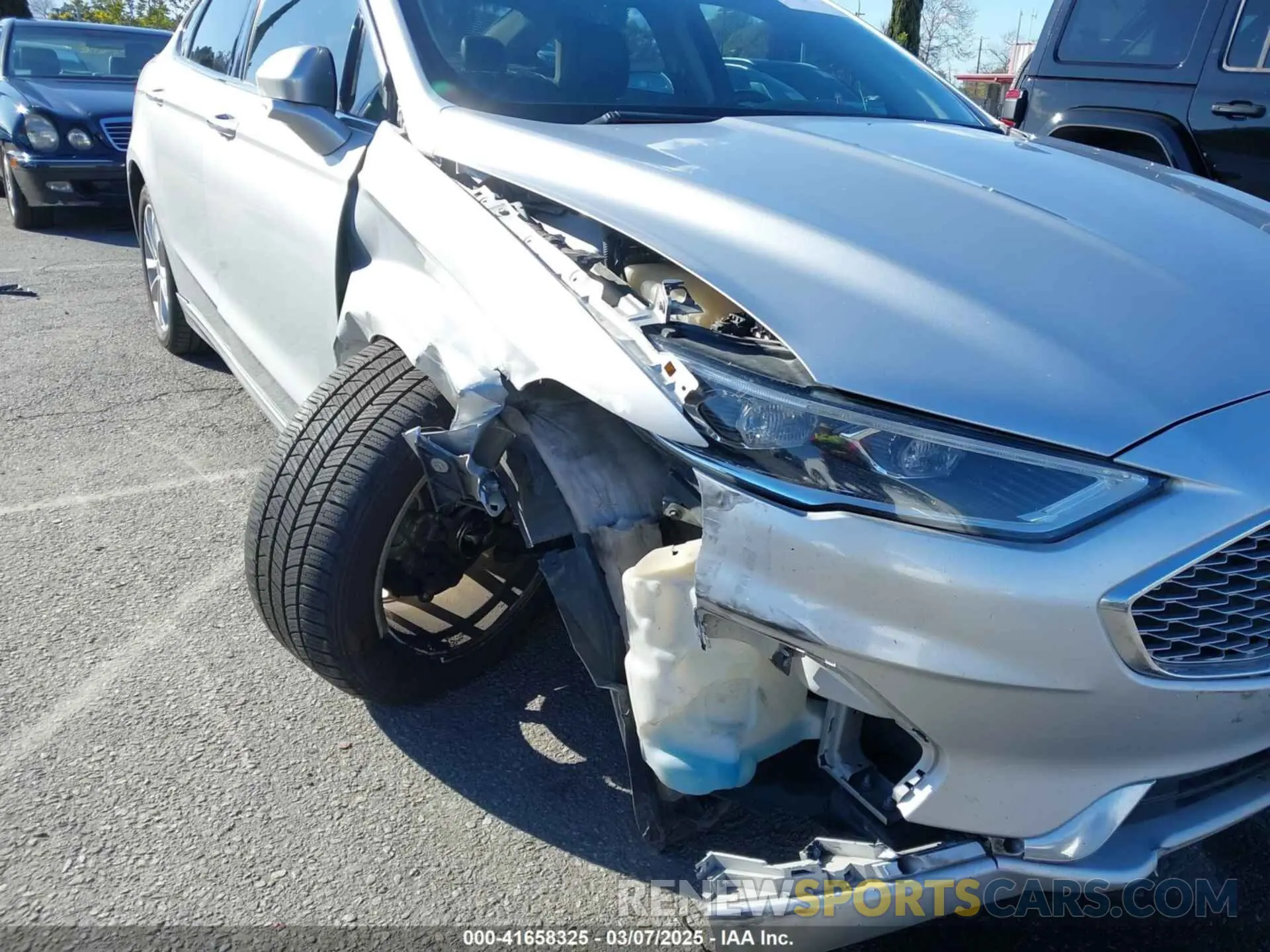 6 fotografías del automóvil dañado 3FA6P0SU8KR216158 FORD FUSION ENERGI 2019