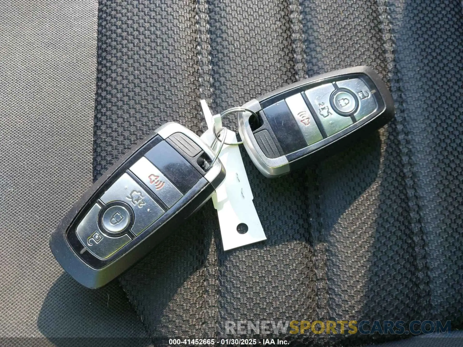 11 fotografías del automóvil dañado 3FA6P0LU0KR101214 FORD FUSION HYBRID 2019