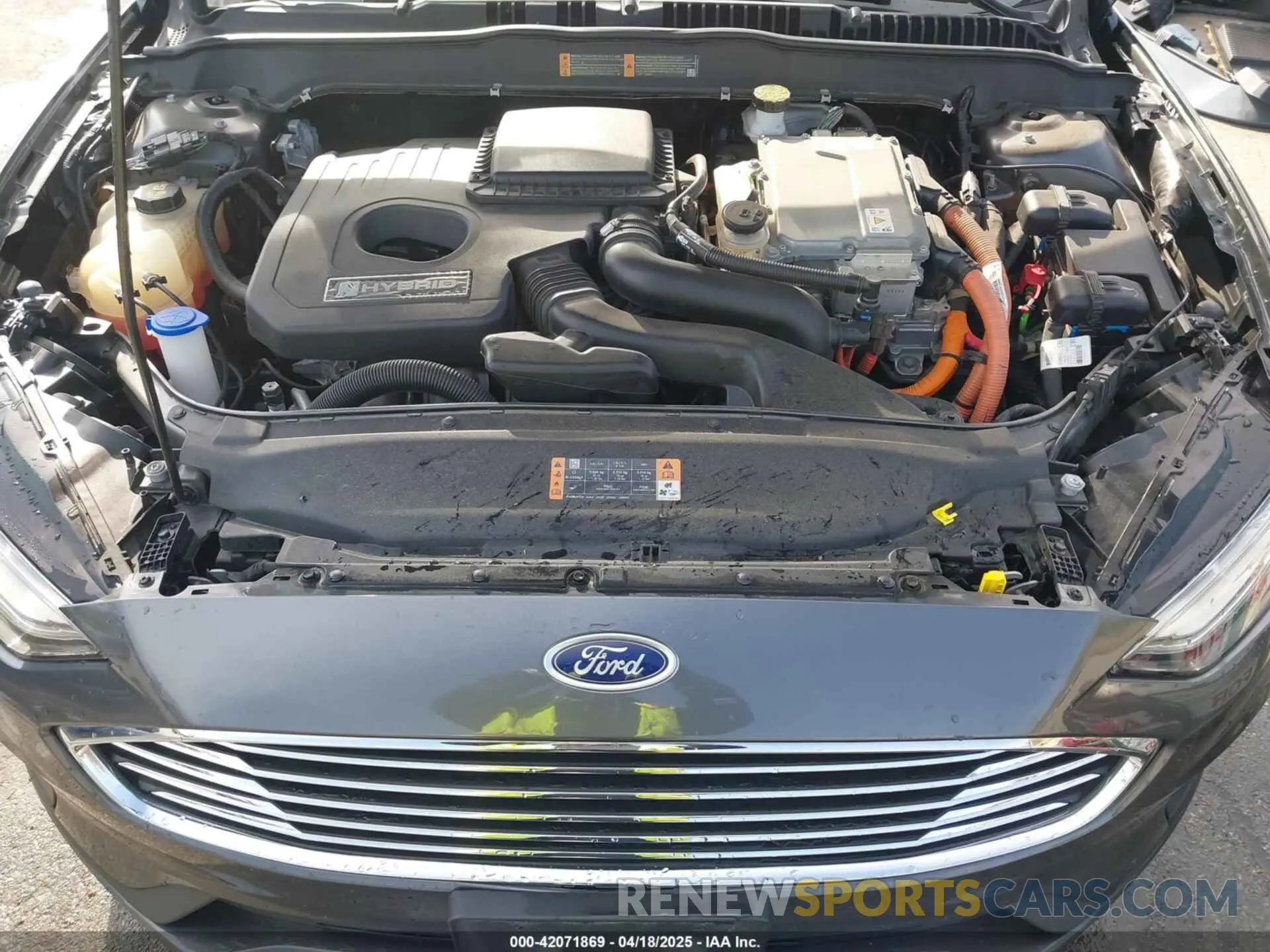 10 fotografías del automóvil dañado 3FA6P0LU0KR125609 FORD FUSION HYBRID 2019