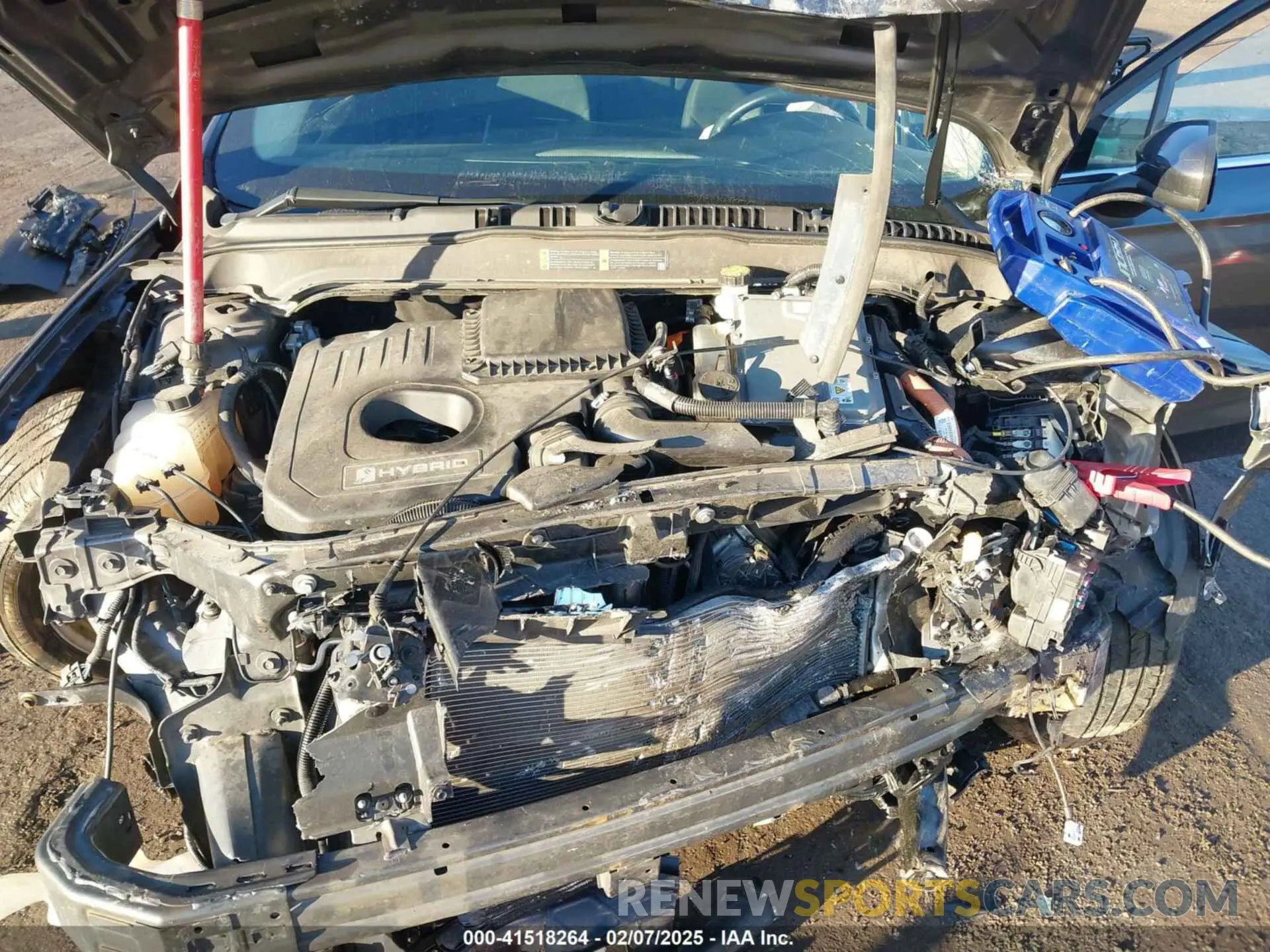 10 fotografías del automóvil dañado 3FA6P0LU0KR162935 FORD FUSION HYBRID 2019