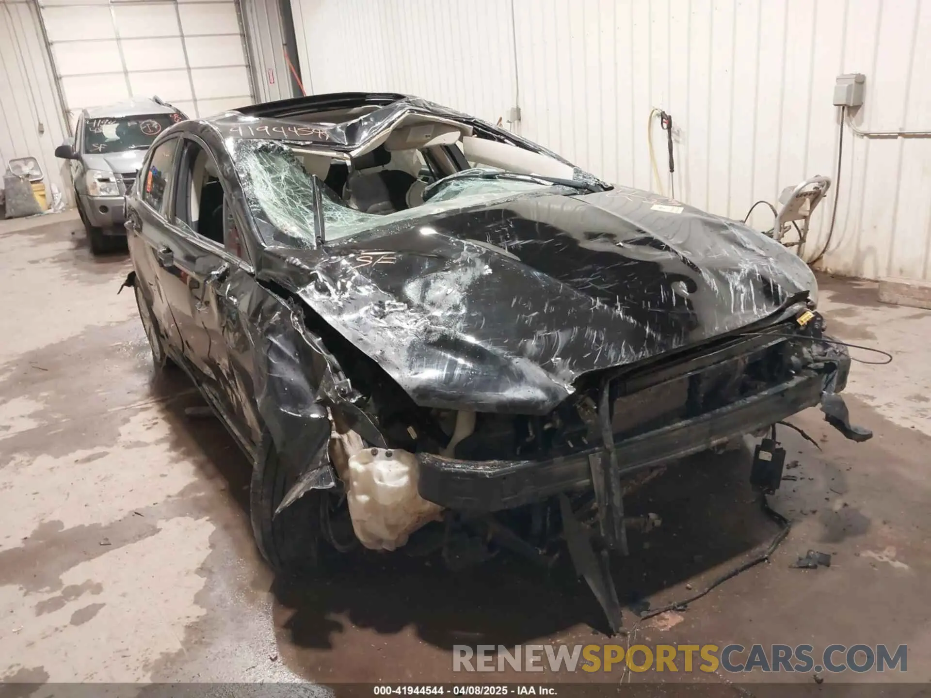 6 fotografías del automóvil dañado 3FA6P0LU0KR254448 FORD FUSION HYBRID 2019