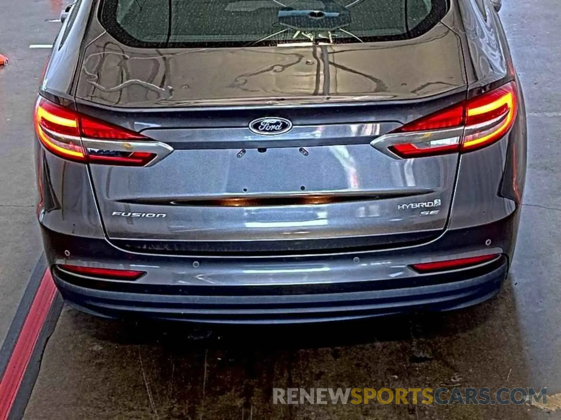 14 fotografías del automóvil dañado 3FA6P0LU0KR255633 FORD FUSION HYBRID 2019