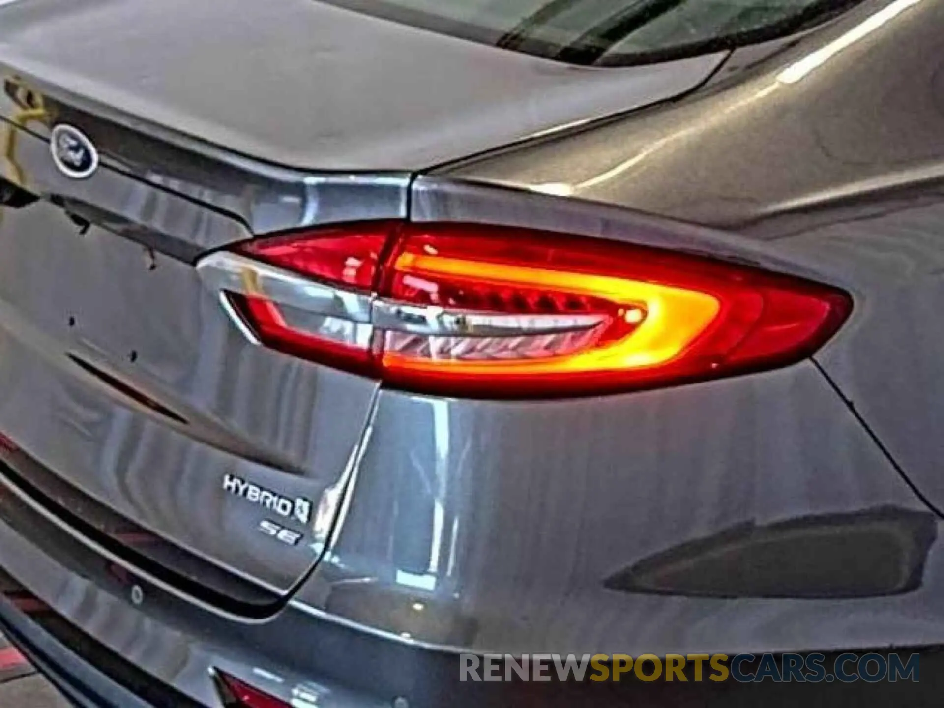 16 fotografías del automóvil dañado 3FA6P0LU0KR255633 FORD FUSION HYBRID 2019