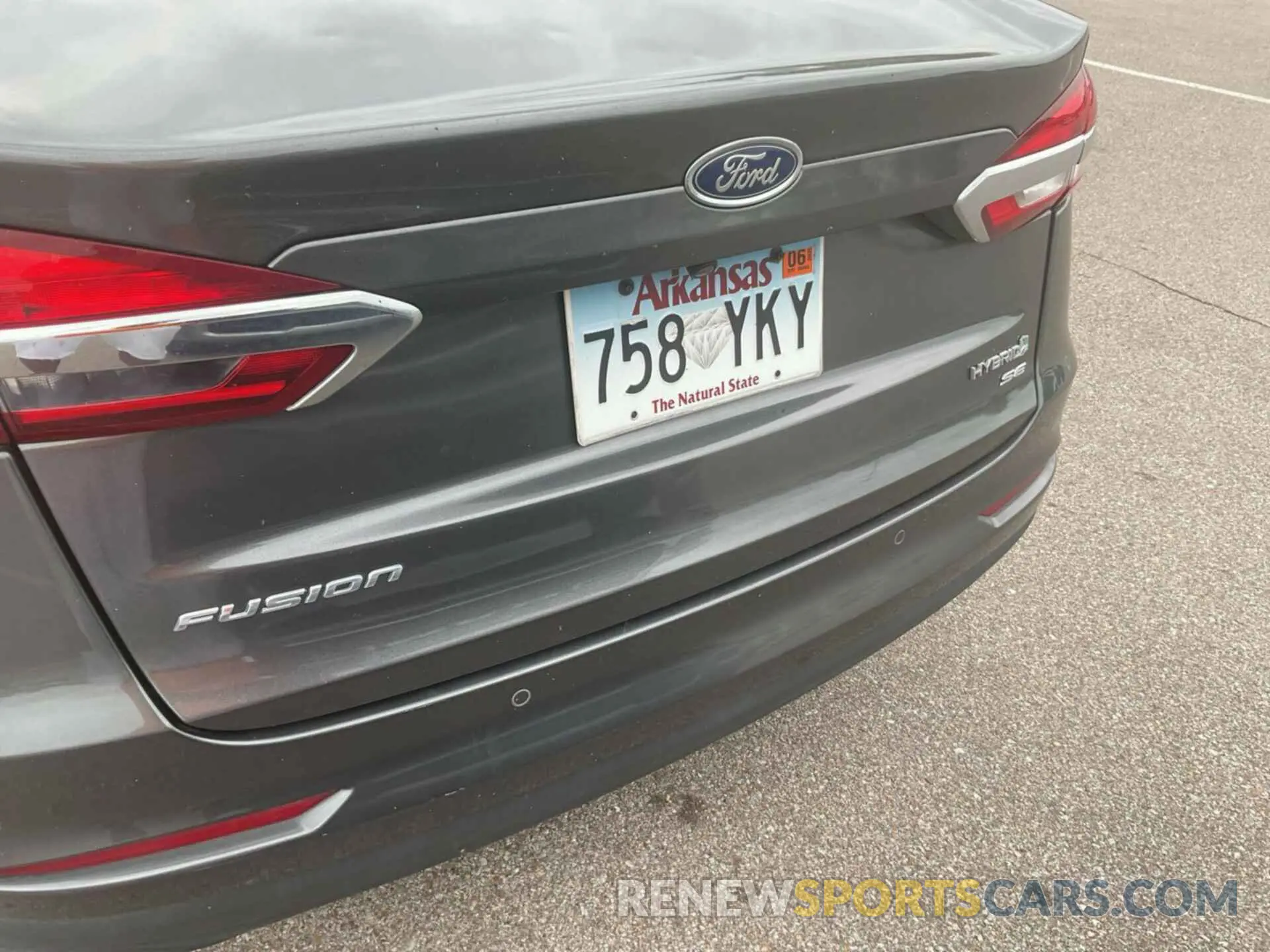 30 fotografías del automóvil dañado 3FA6P0LU0KR255633 FORD FUSION HYBRID 2019