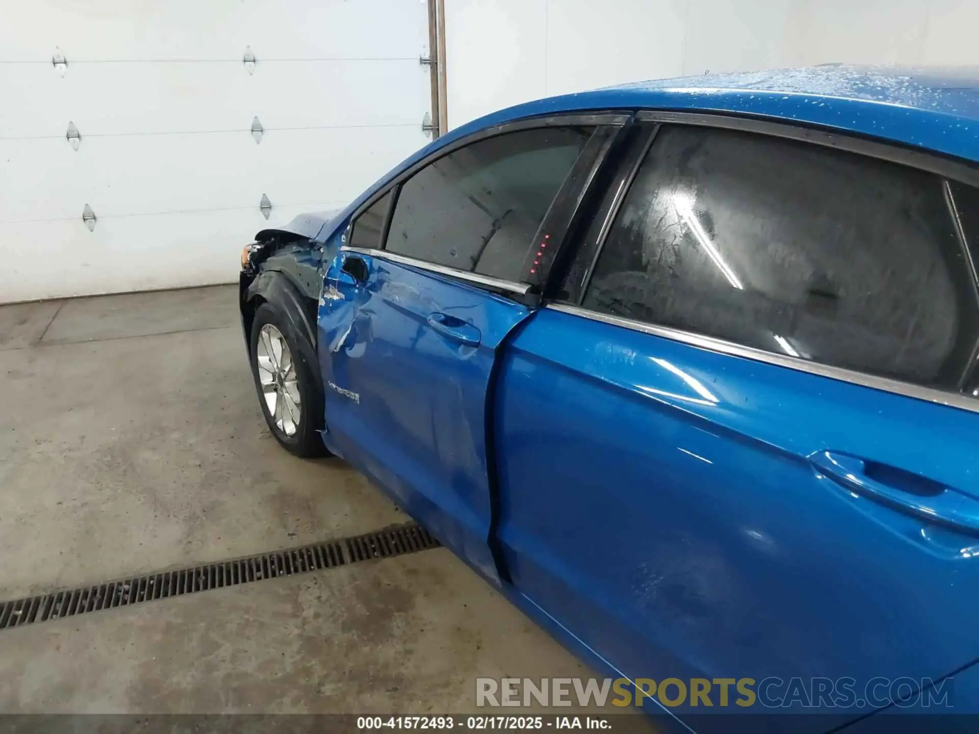 20 fotografías del automóvil dañado 3FA6P0LU1KR102727 FORD FUSION HYBRID 2019