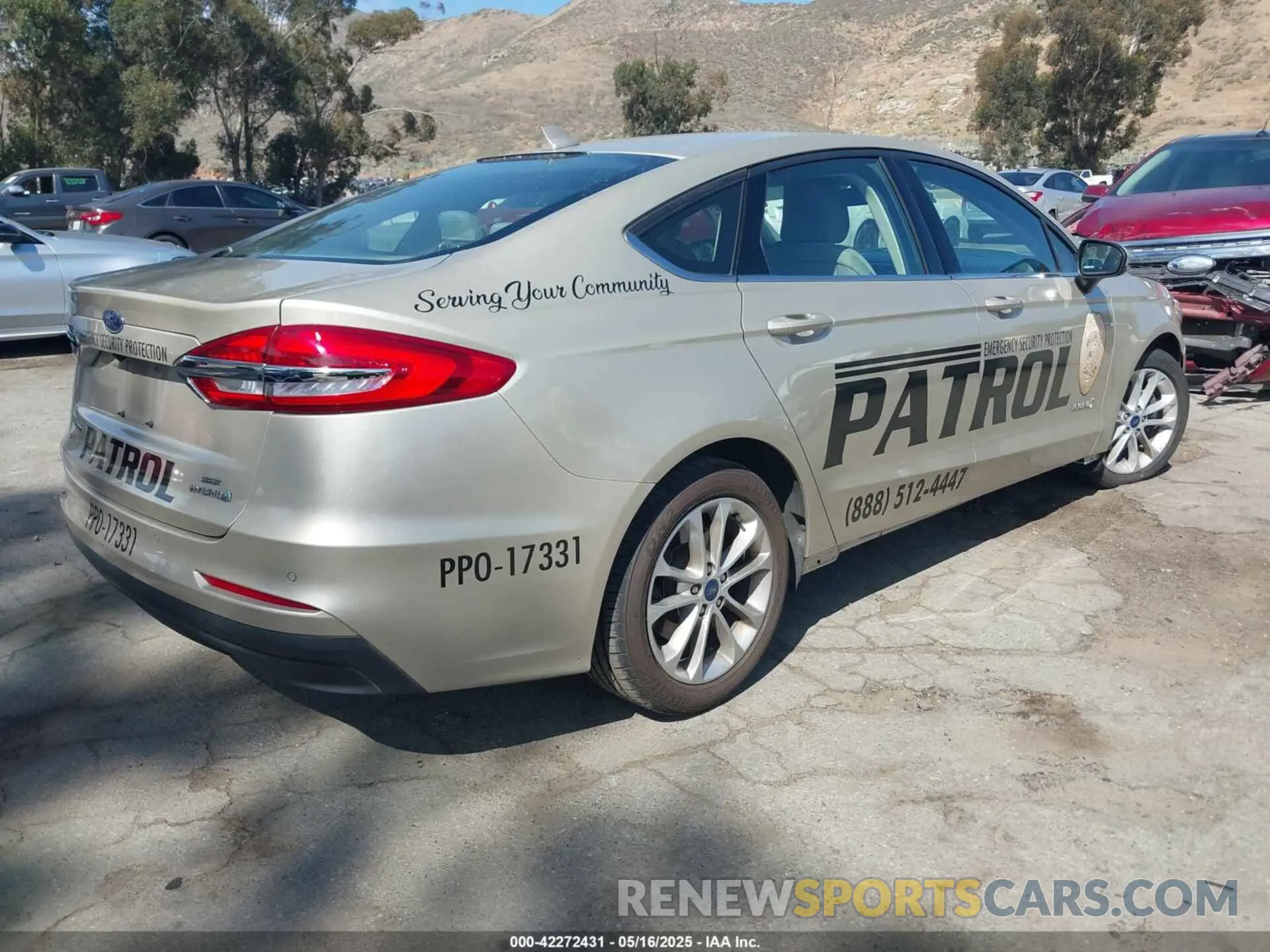 4 fotografías del automóvil dañado 3FA6P0LU2KR206661 FORD FUSION HYBRID 2019