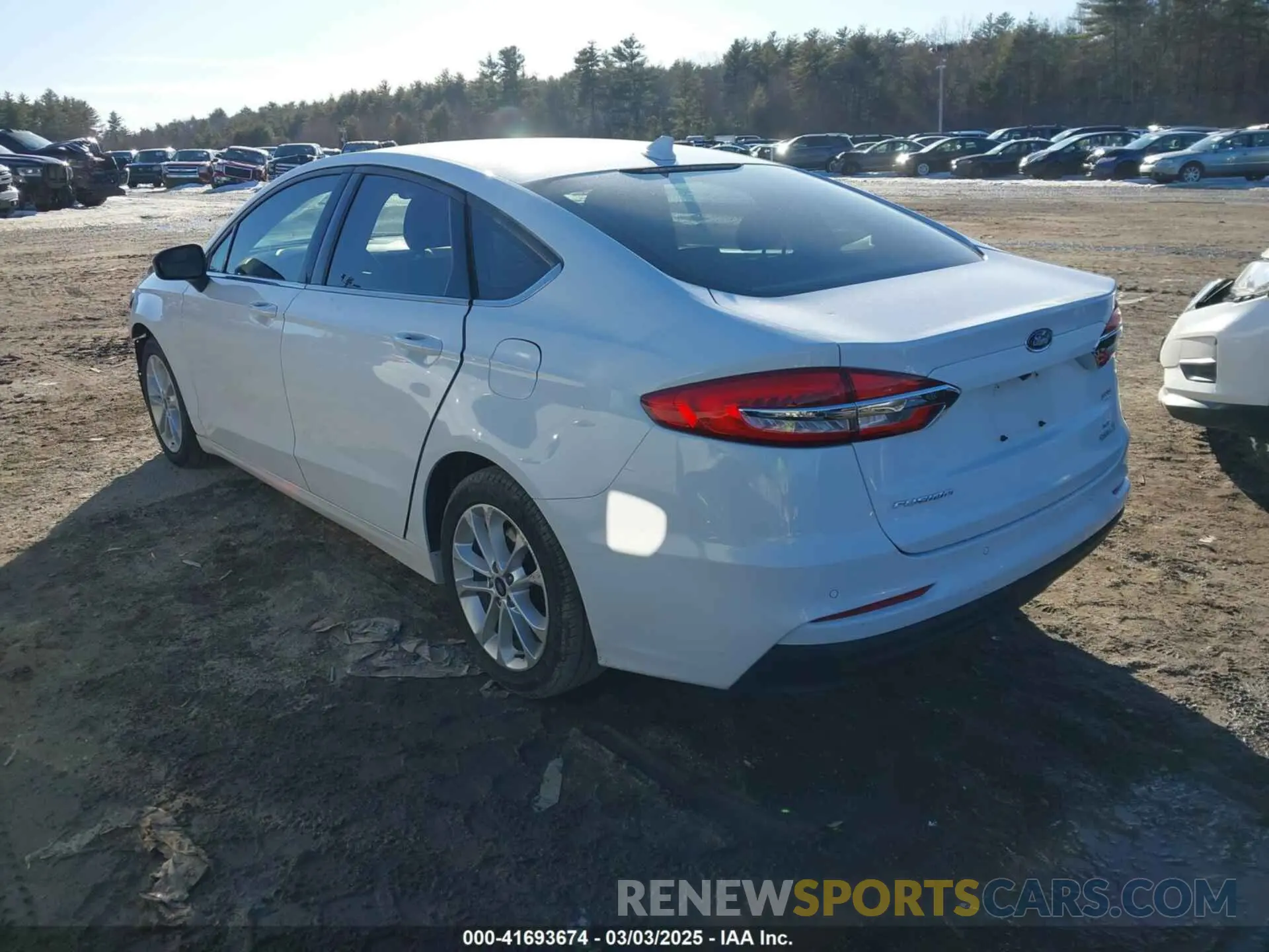 3 fotografías del automóvil dañado 3FA6P0LU2KR222584 FORD FUSION HYBRID 2019