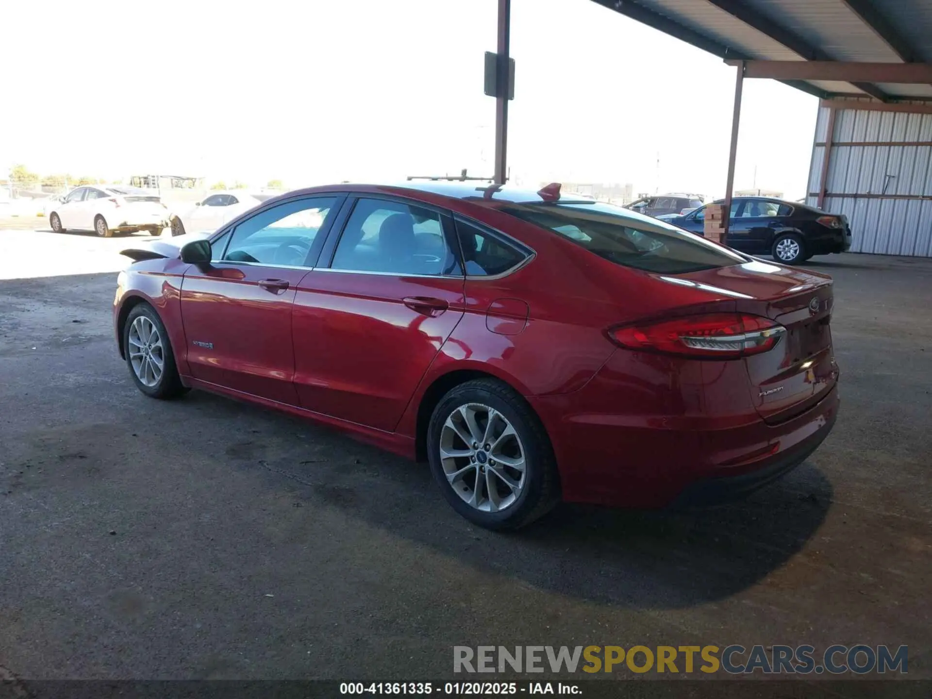 3 fotografías del automóvil dañado 3FA6P0LU3KR177798 FORD FUSION HYBRID 2019