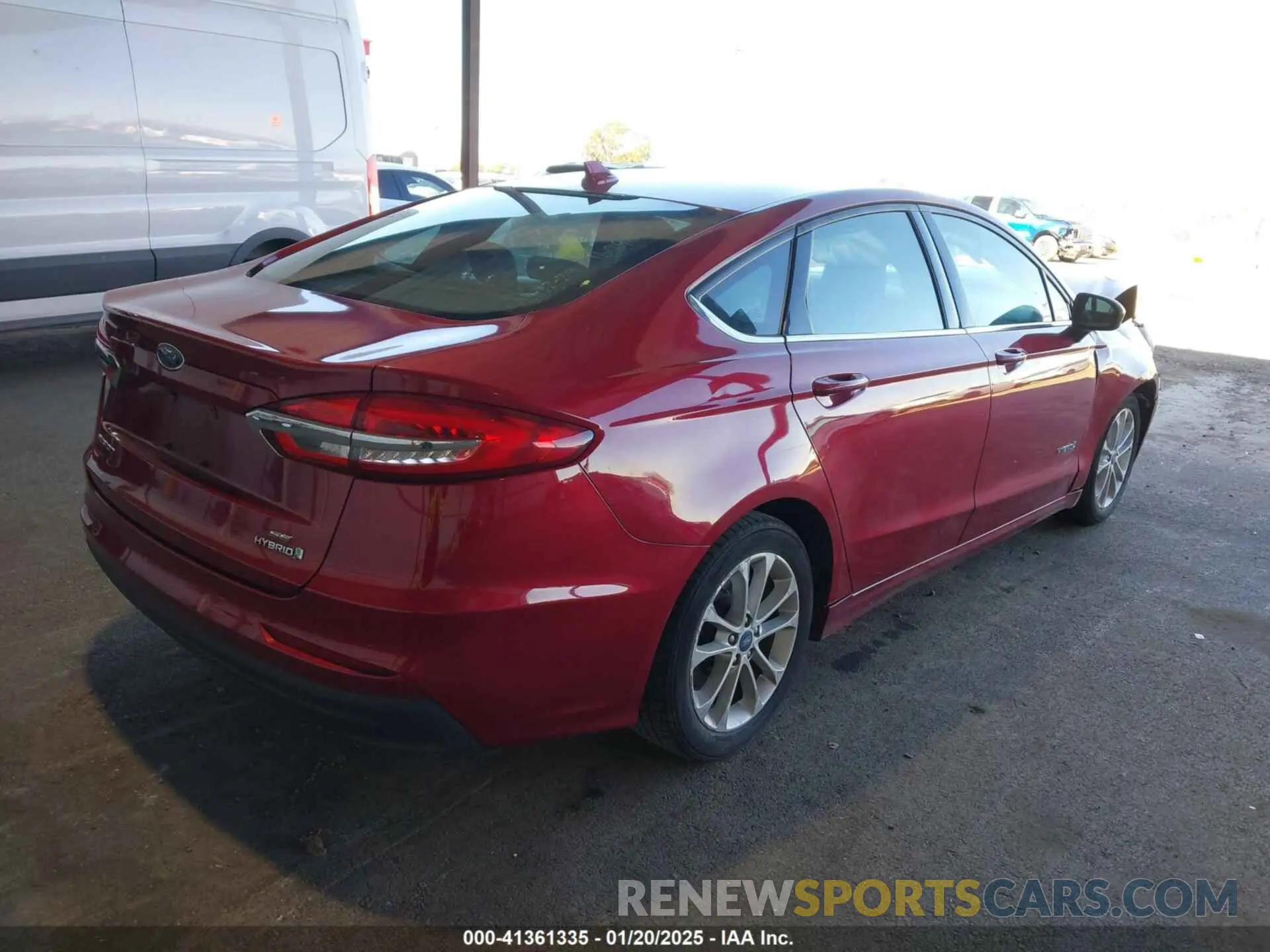 4 fotografías del automóvil dañado 3FA6P0LU3KR177798 FORD FUSION HYBRID 2019