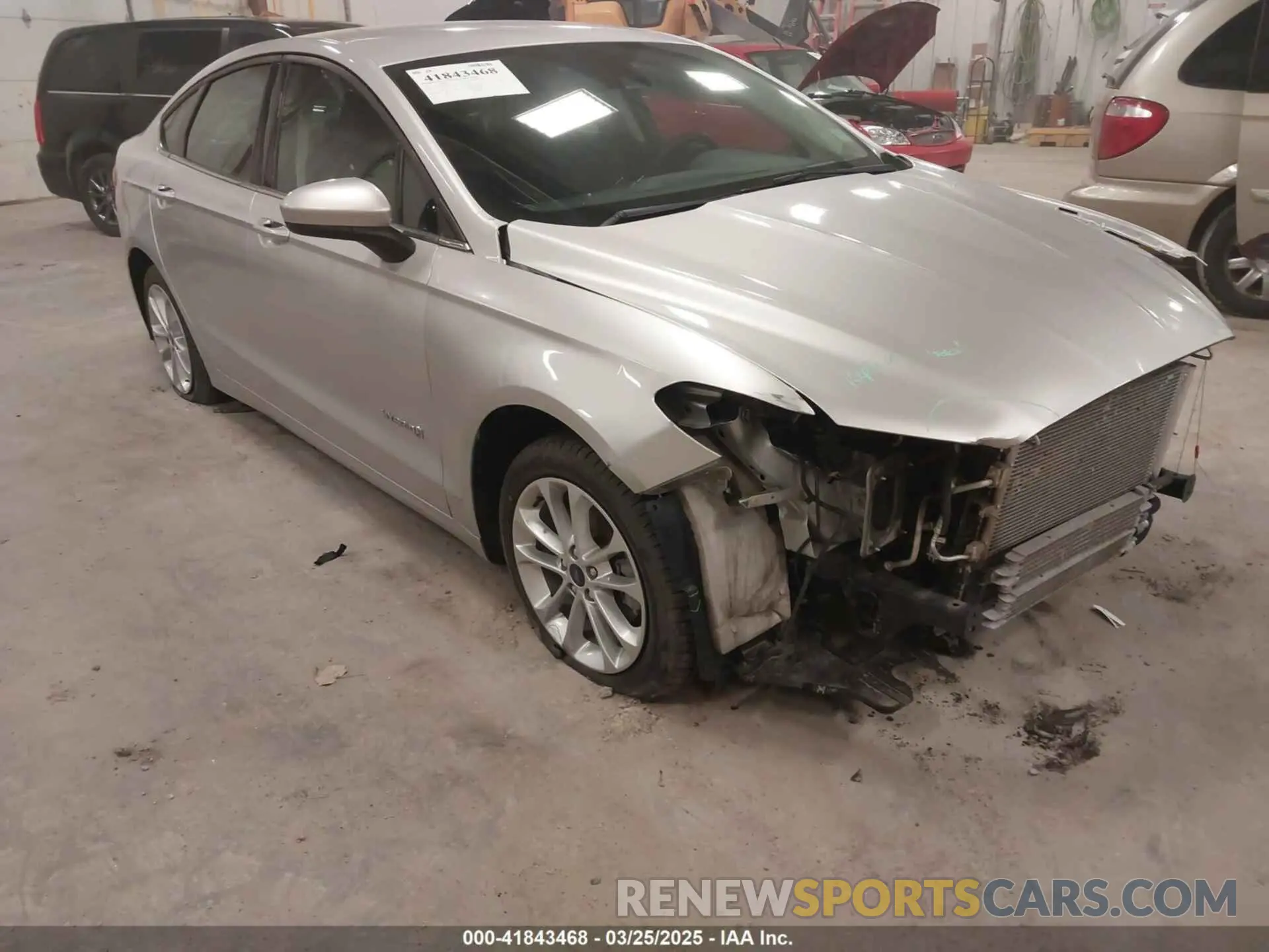 18 fotografías del automóvil dañado 3FA6P0LU3KR239121 FORD FUSION HYBRID 2019
