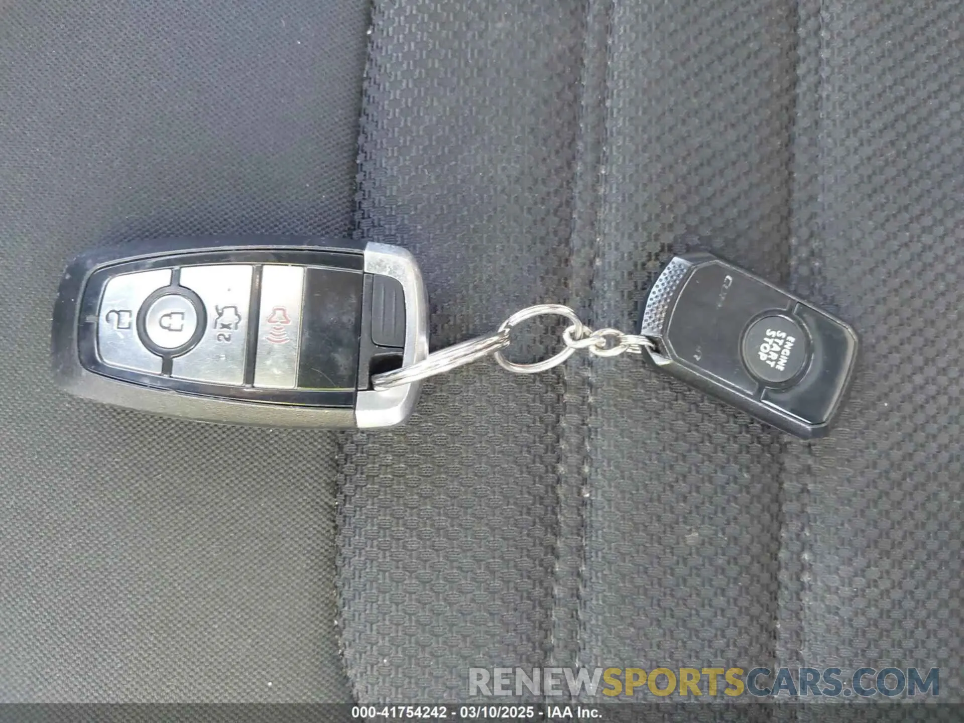 11 fotografías del automóvil dañado 3FA6P0LU4KR101412 FORD FUSION HYBRID 2019