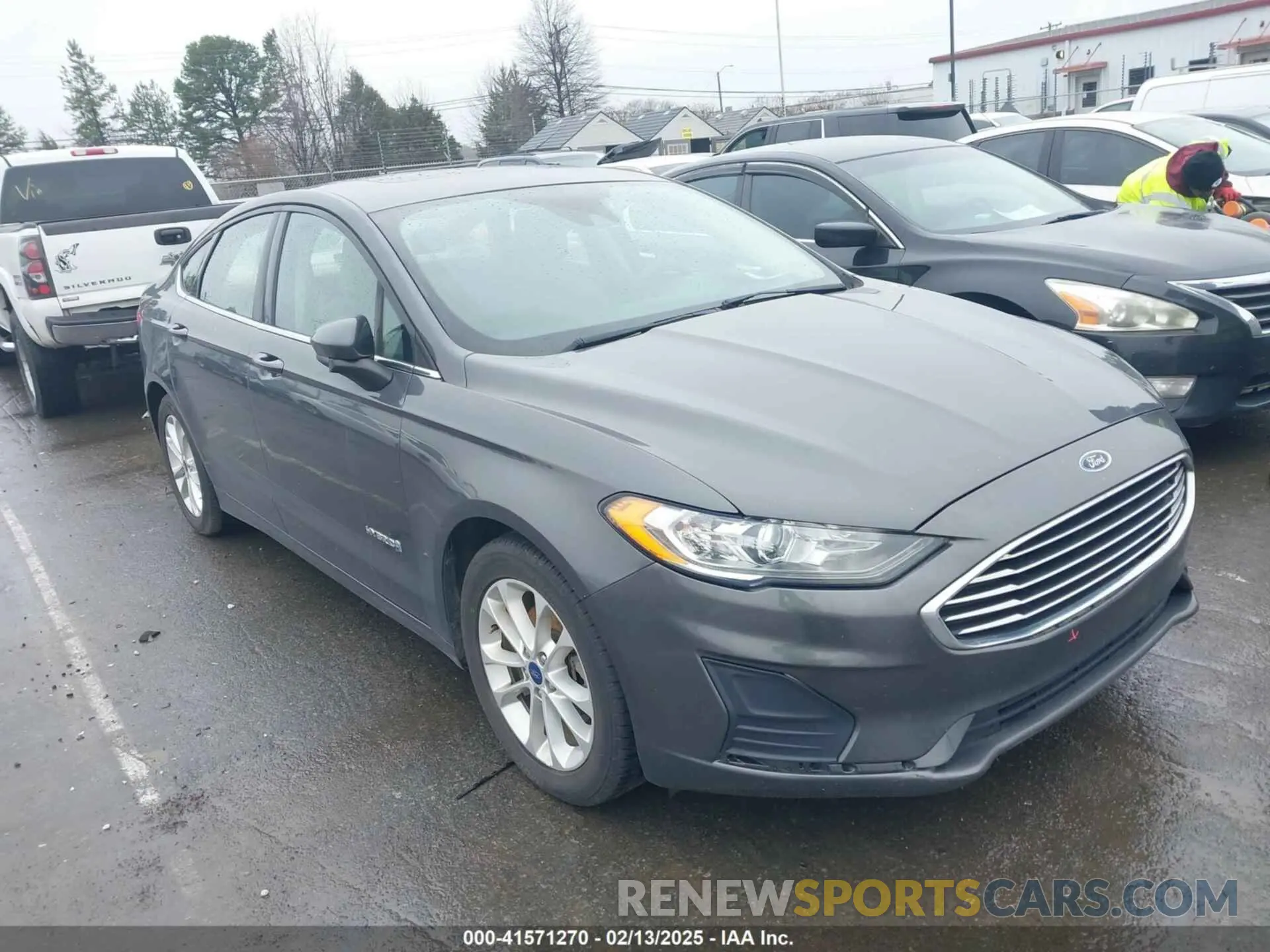 1 fotografías del automóvil dañado 3FA6P0LU4KR119909 FORD FUSION HYBRID 2019