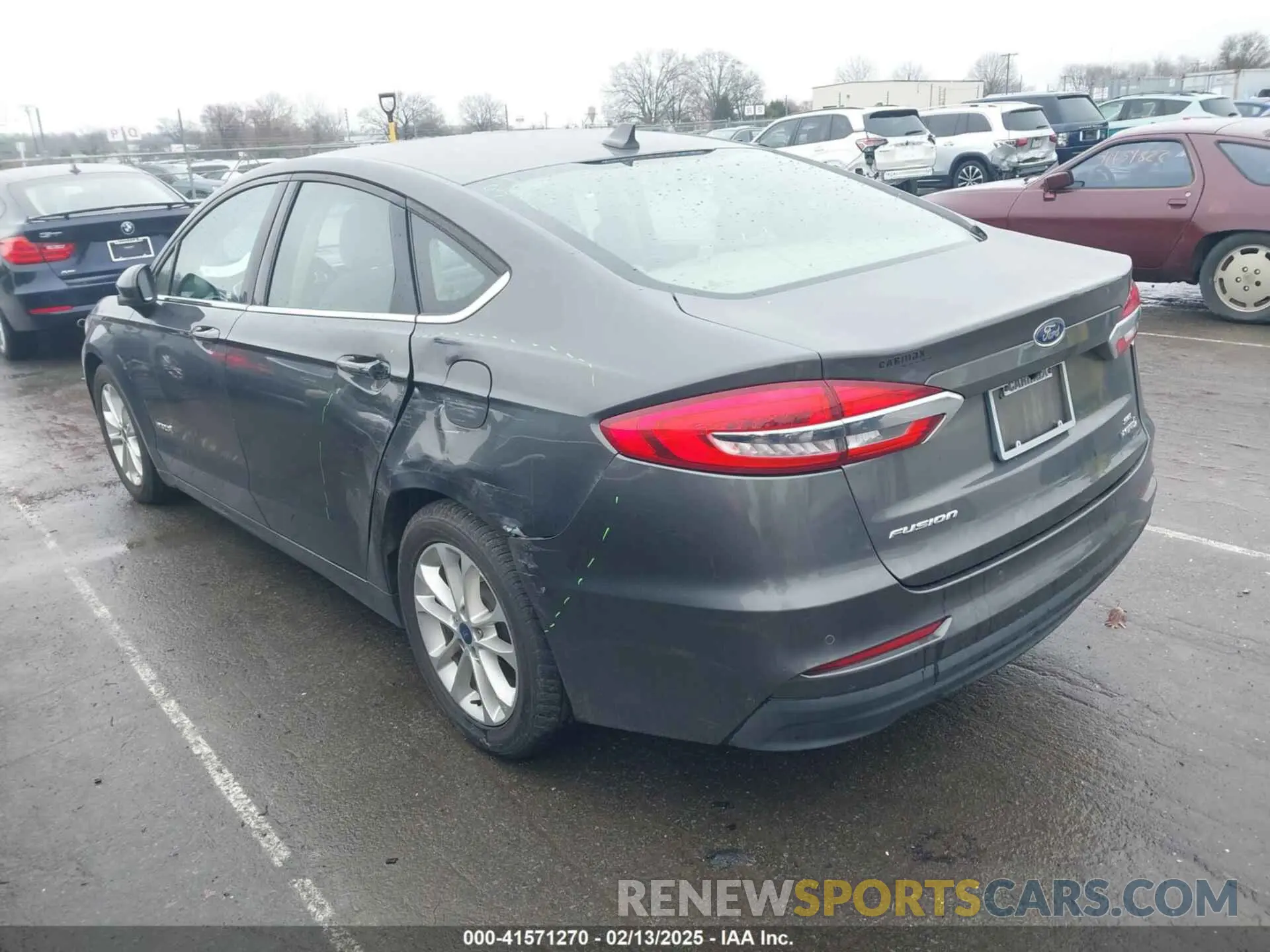 3 fotografías del automóvil dañado 3FA6P0LU4KR119909 FORD FUSION HYBRID 2019