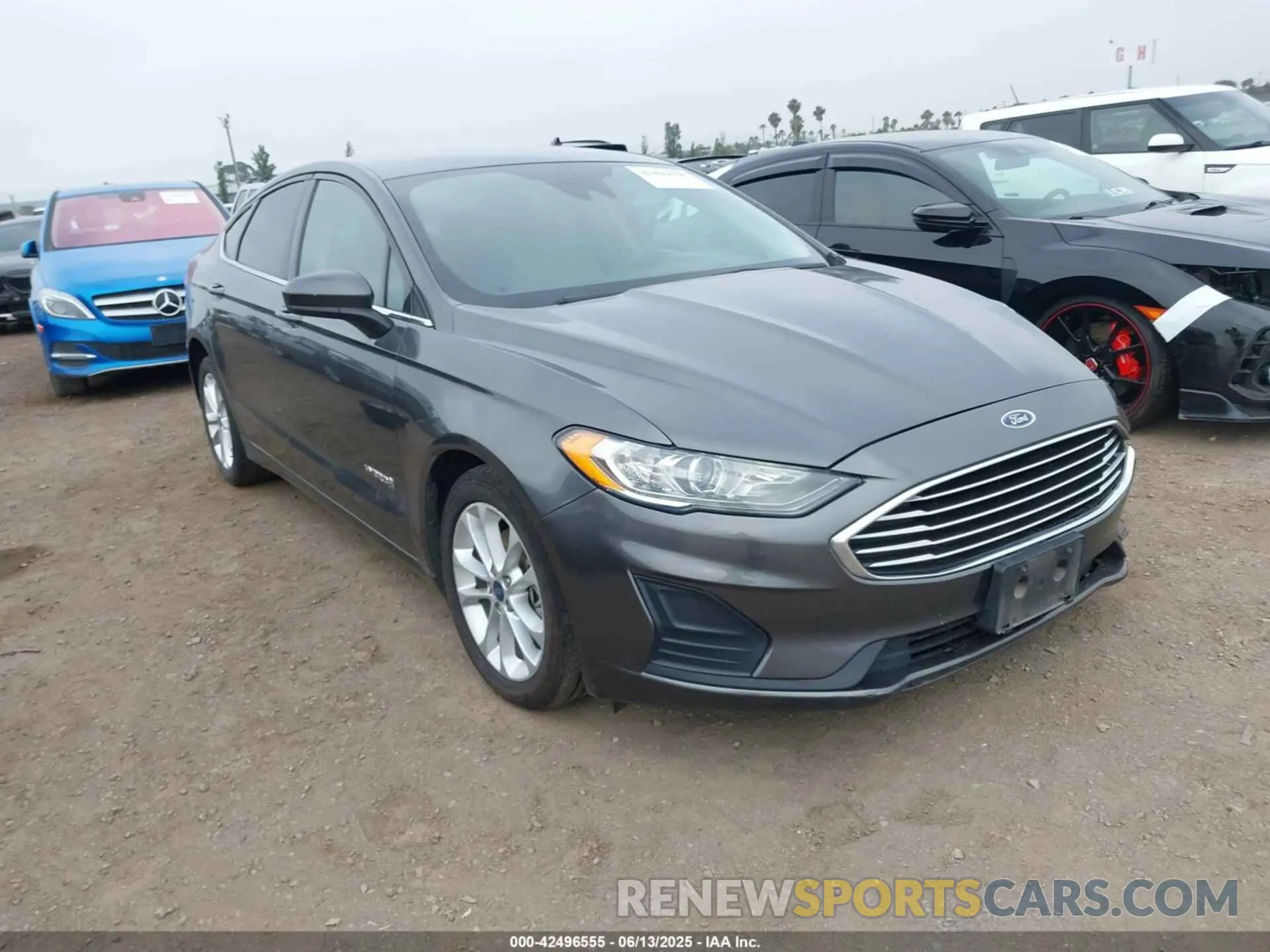 1 fotografías del automóvil dañado 3FA6P0LU5KR104335 FORD FUSION HYBRID 2019