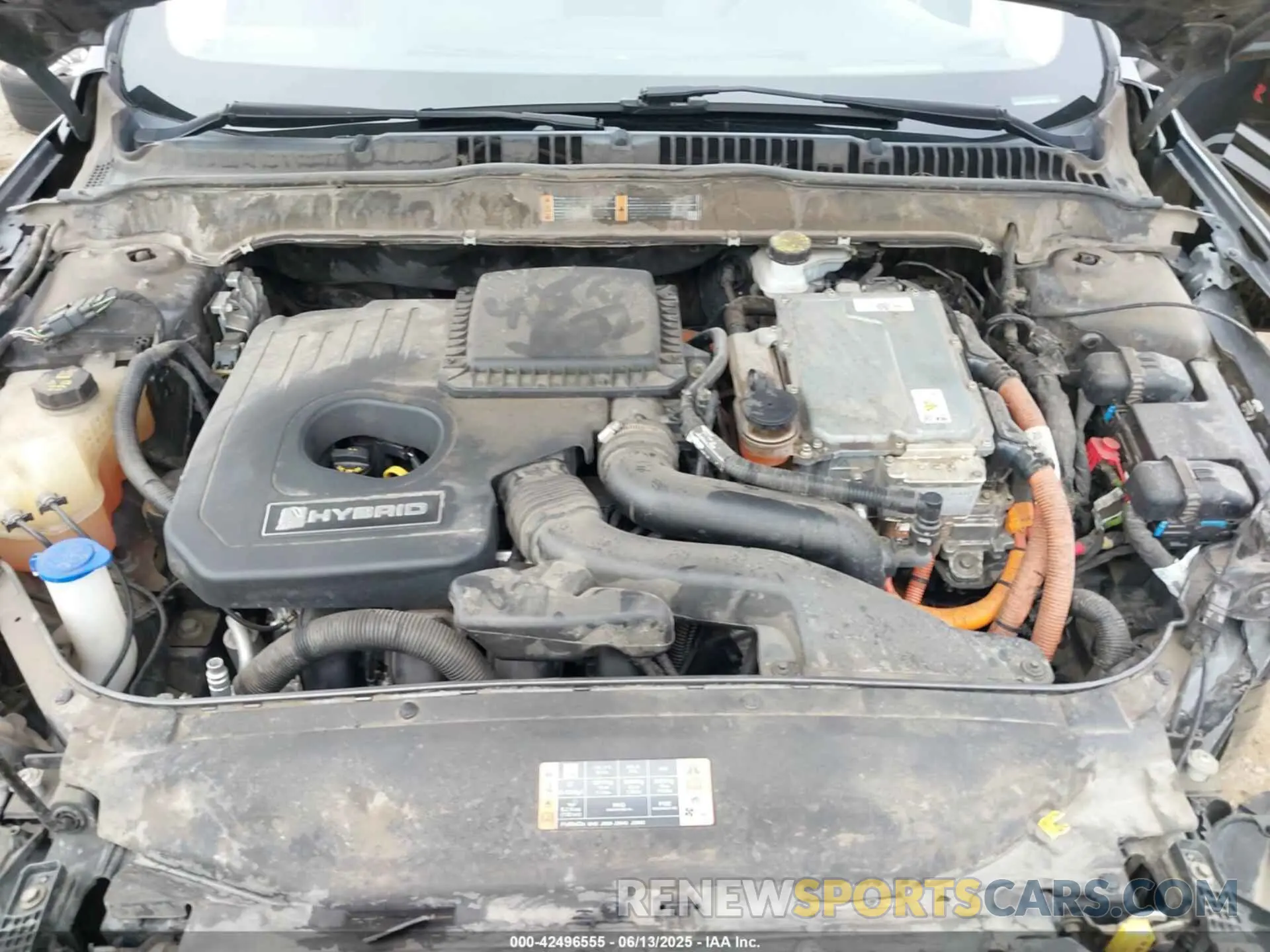 10 fotografías del automóvil dañado 3FA6P0LU5KR104335 FORD FUSION HYBRID 2019