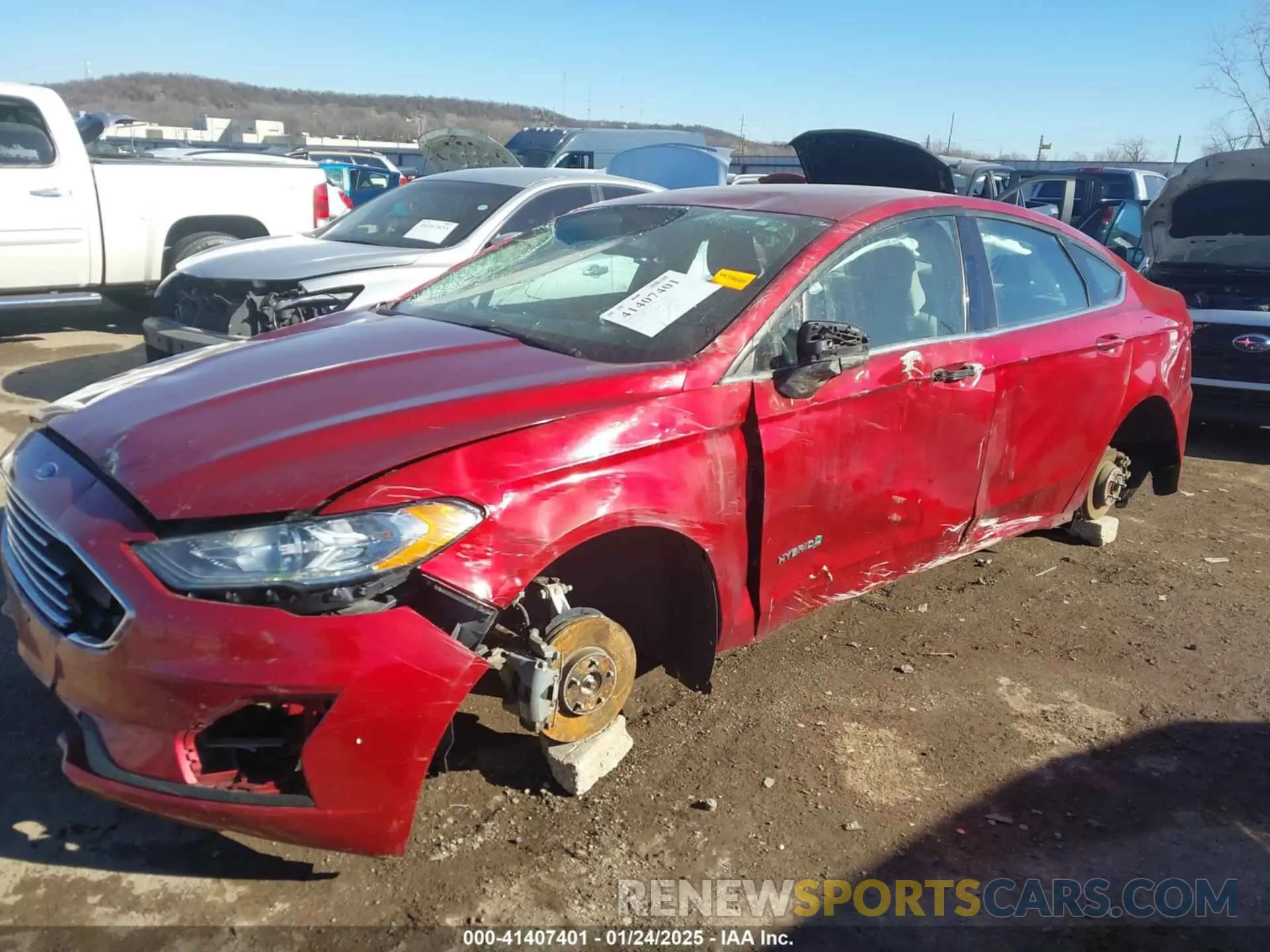 2 fotografías del automóvil dañado 3FA6P0LU5KR189838 FORD FUSION HYBRID 2019