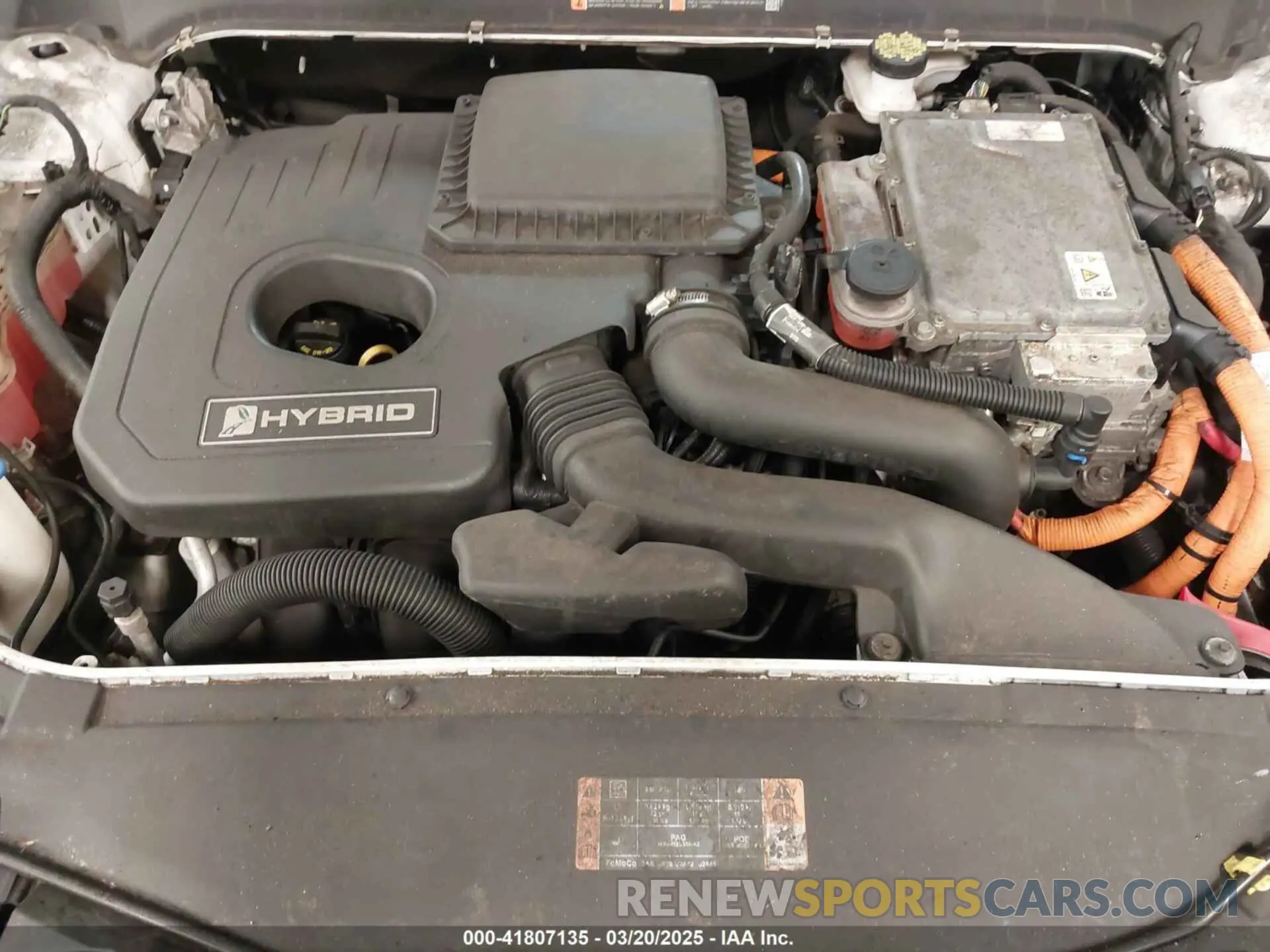 10 fotografías del automóvil dañado 3FA6P0LU5KR285355 FORD FUSION HYBRID 2019
