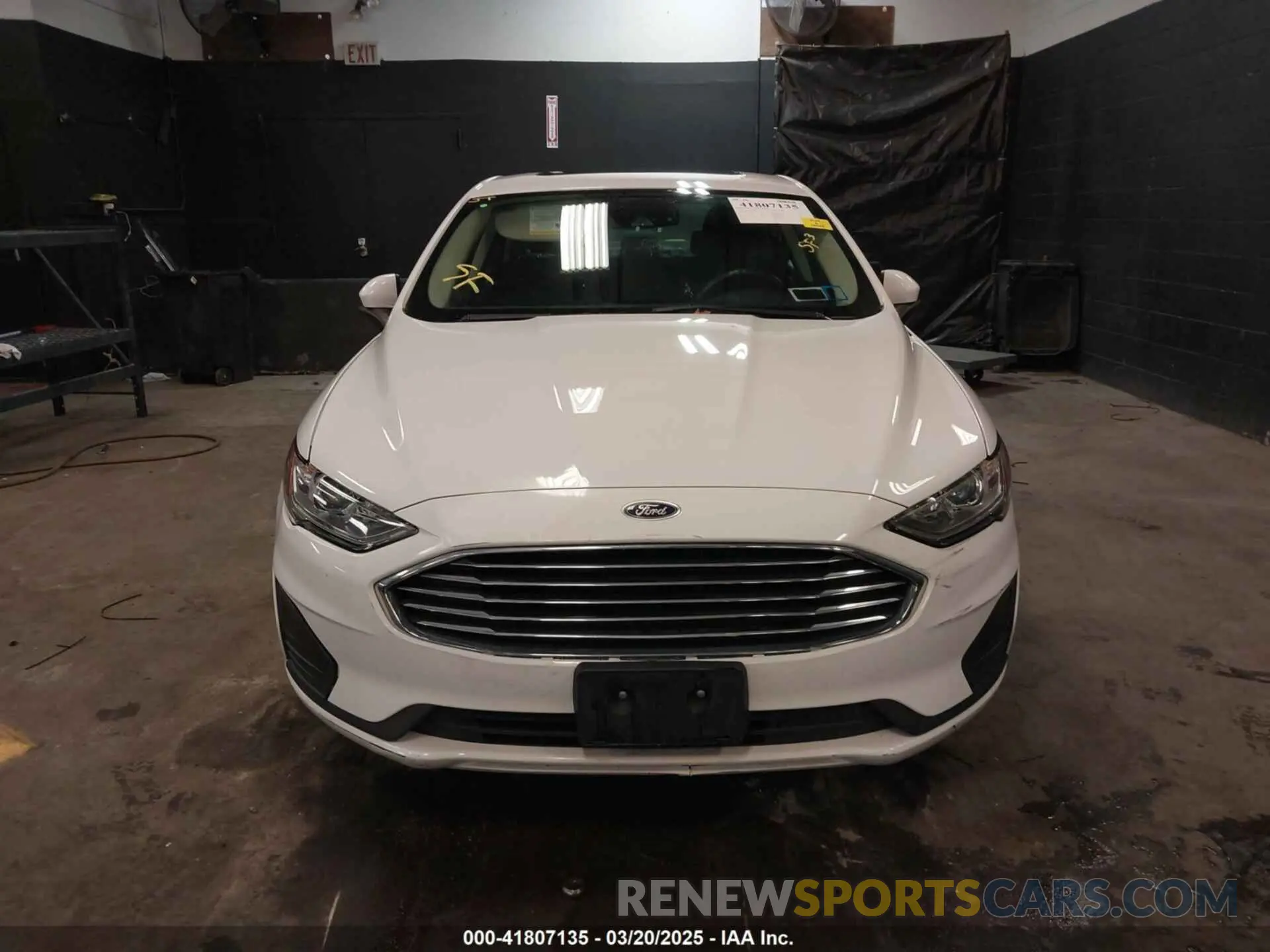 13 fotografías del automóvil dañado 3FA6P0LU5KR285355 FORD FUSION HYBRID 2019