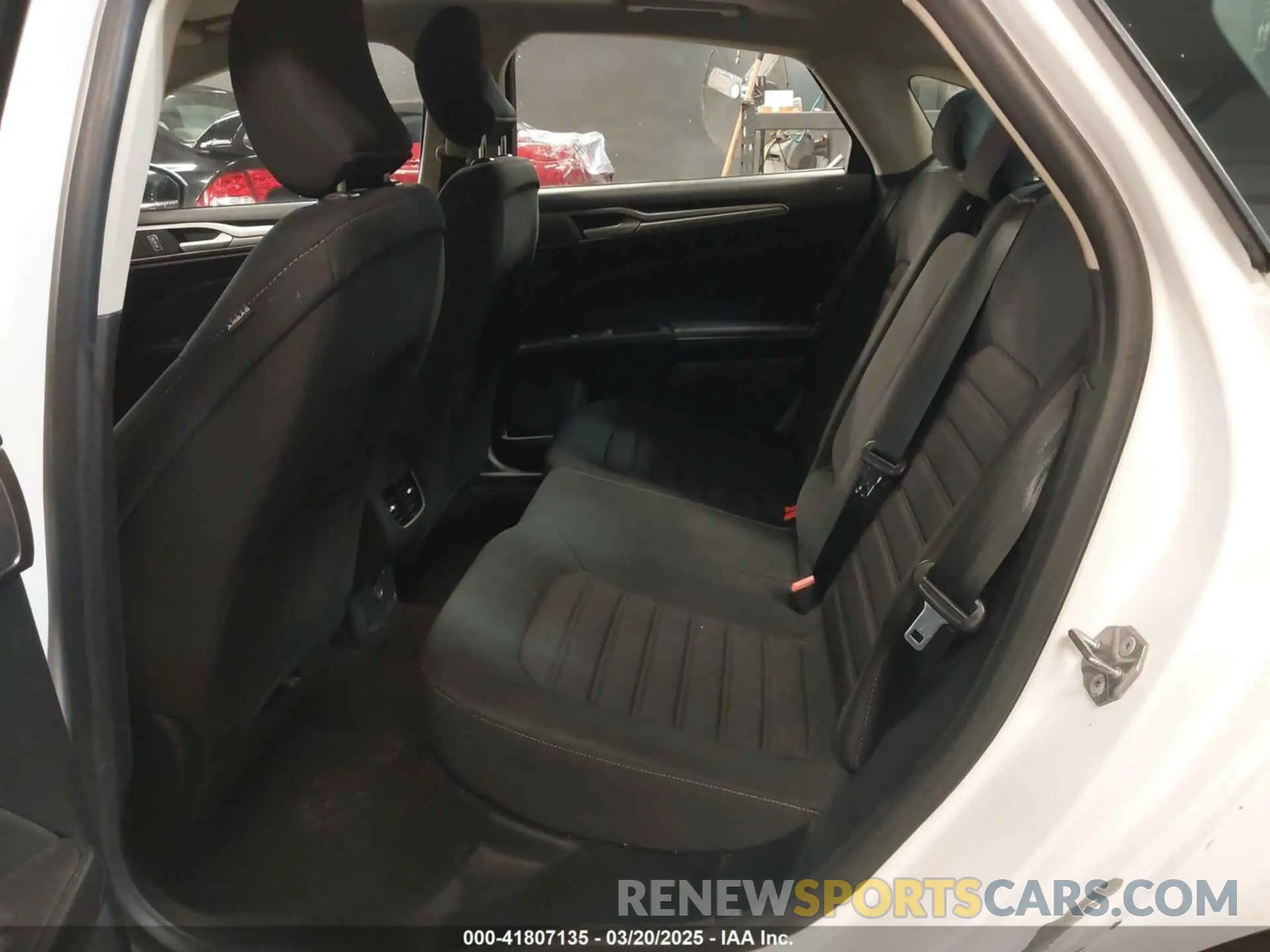 8 fotografías del automóvil dañado 3FA6P0LU5KR285355 FORD FUSION HYBRID 2019