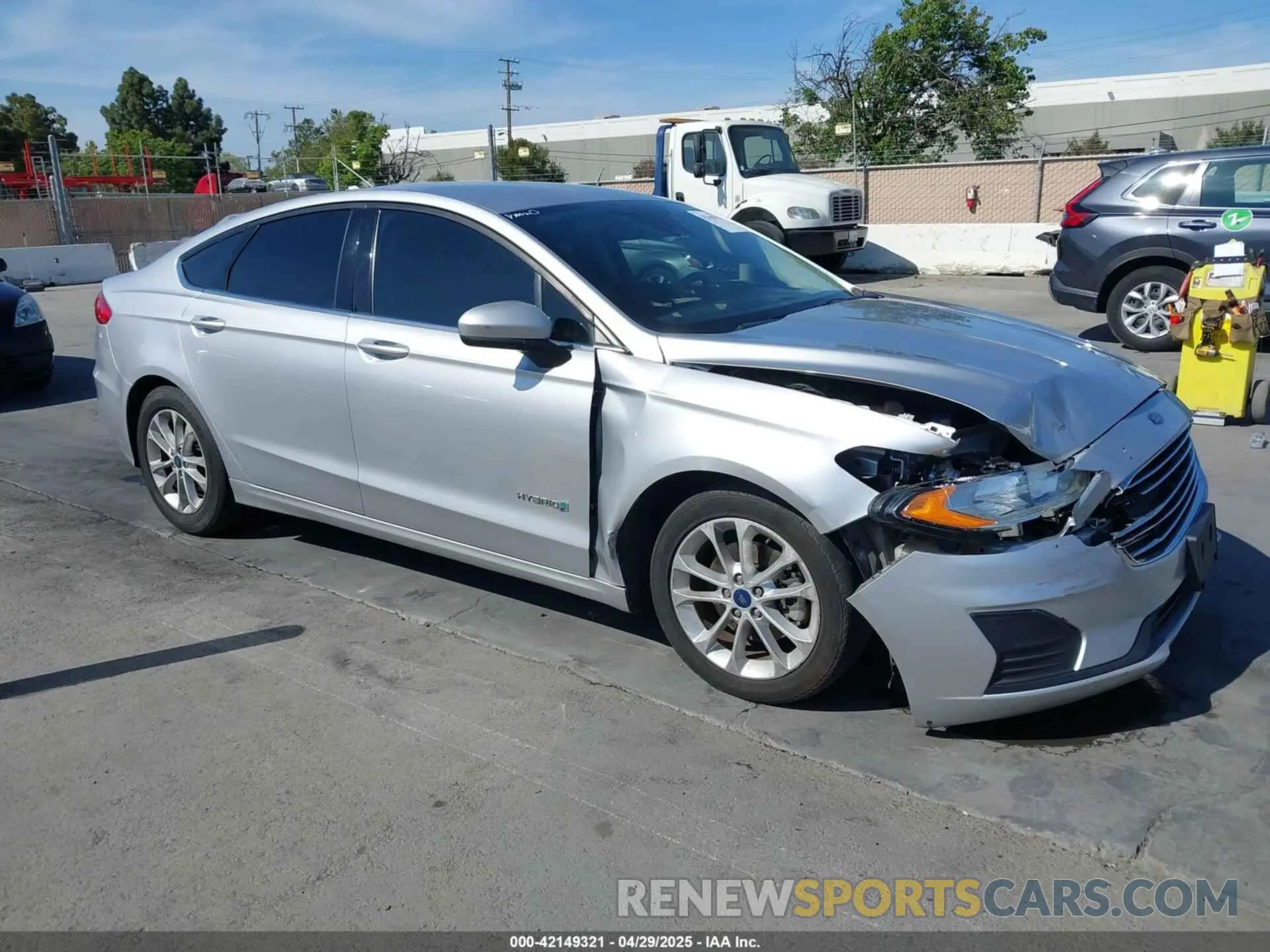 1 fotografías del automóvil dañado 3FA6P0LU7KR137840 FORD FUSION HYBRID 2019