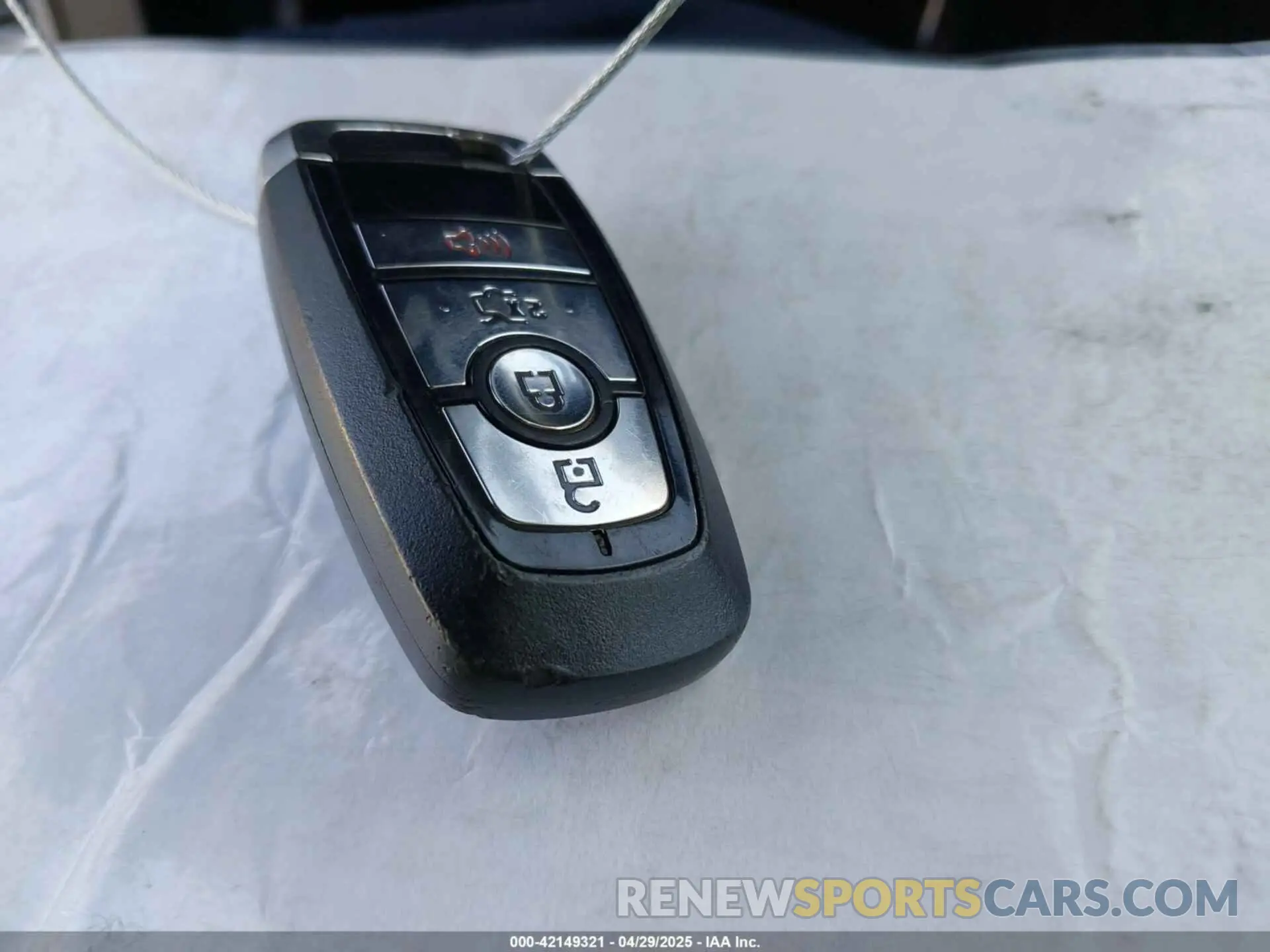 11 fotografías del automóvil dañado 3FA6P0LU7KR137840 FORD FUSION HYBRID 2019