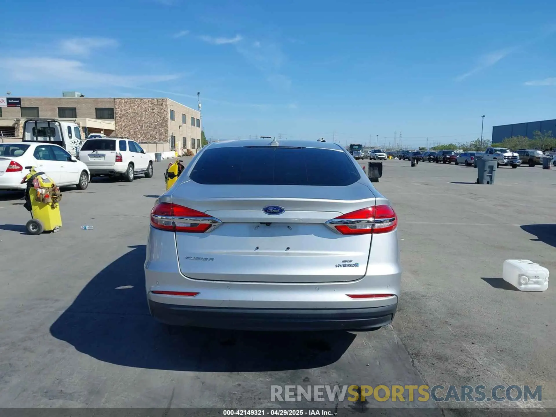 16 fotografías del automóvil dañado 3FA6P0LU7KR137840 FORD FUSION HYBRID 2019