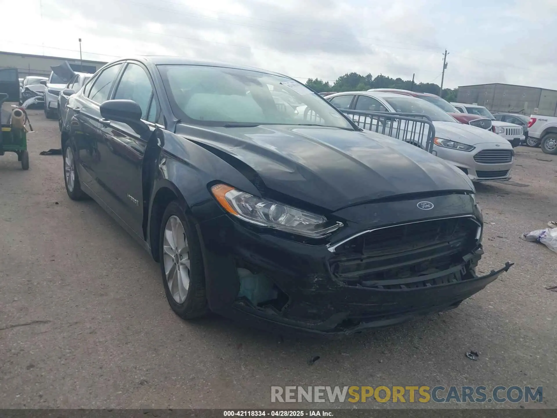 1 fotografías del automóvil dañado 3FA6P0LU8KR126779 FORD FUSION HYBRID 2019
