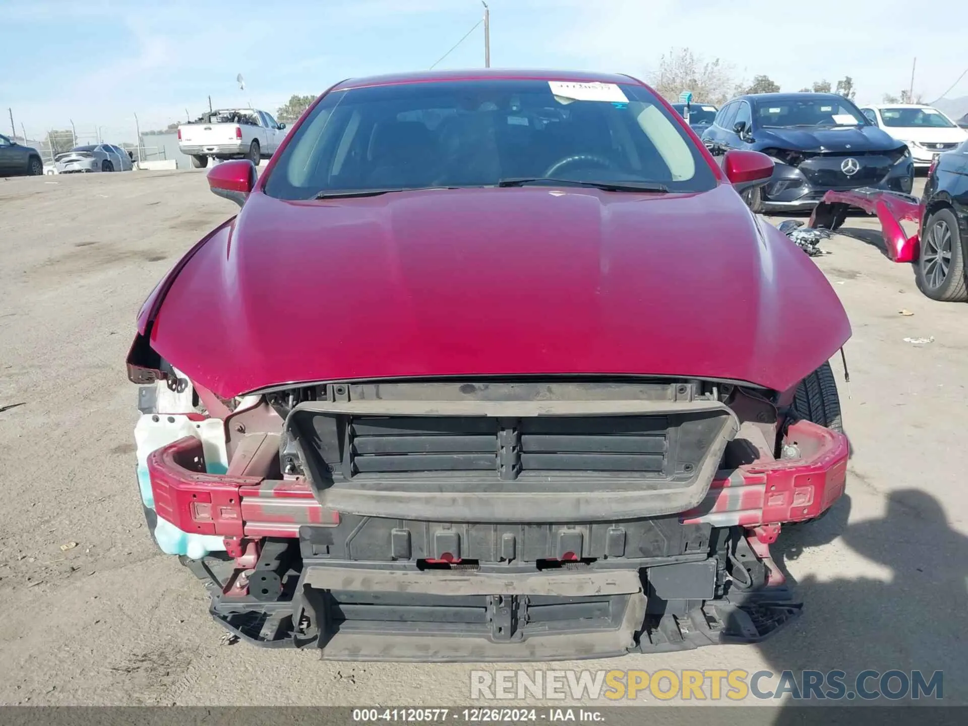 13 fotografías del automóvil dañado 3FA6P0LU8KR188537 FORD FUSION HYBRID 2019