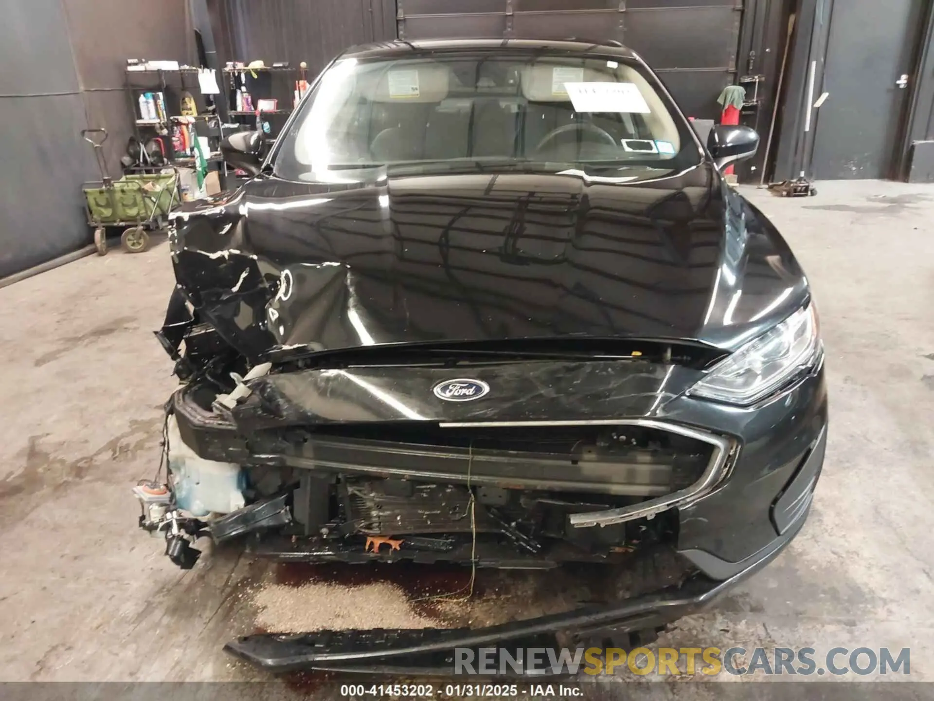 13 fotografías del automóvil dañado 3FA6P0LU8KR192037 FORD FUSION HYBRID 2019