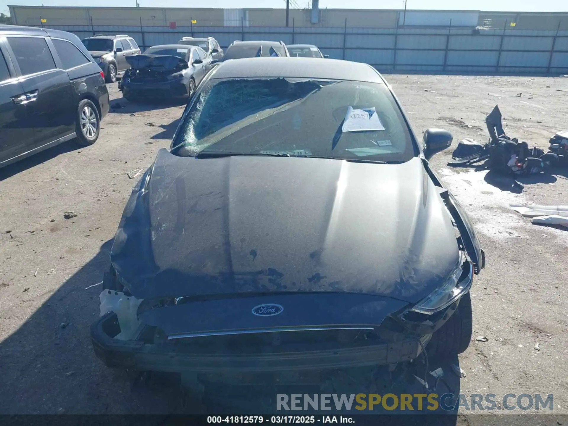 11 fotografías del automóvil dañado 3FA6P0LU9KR189728 FORD FUSION HYBRID 2019
