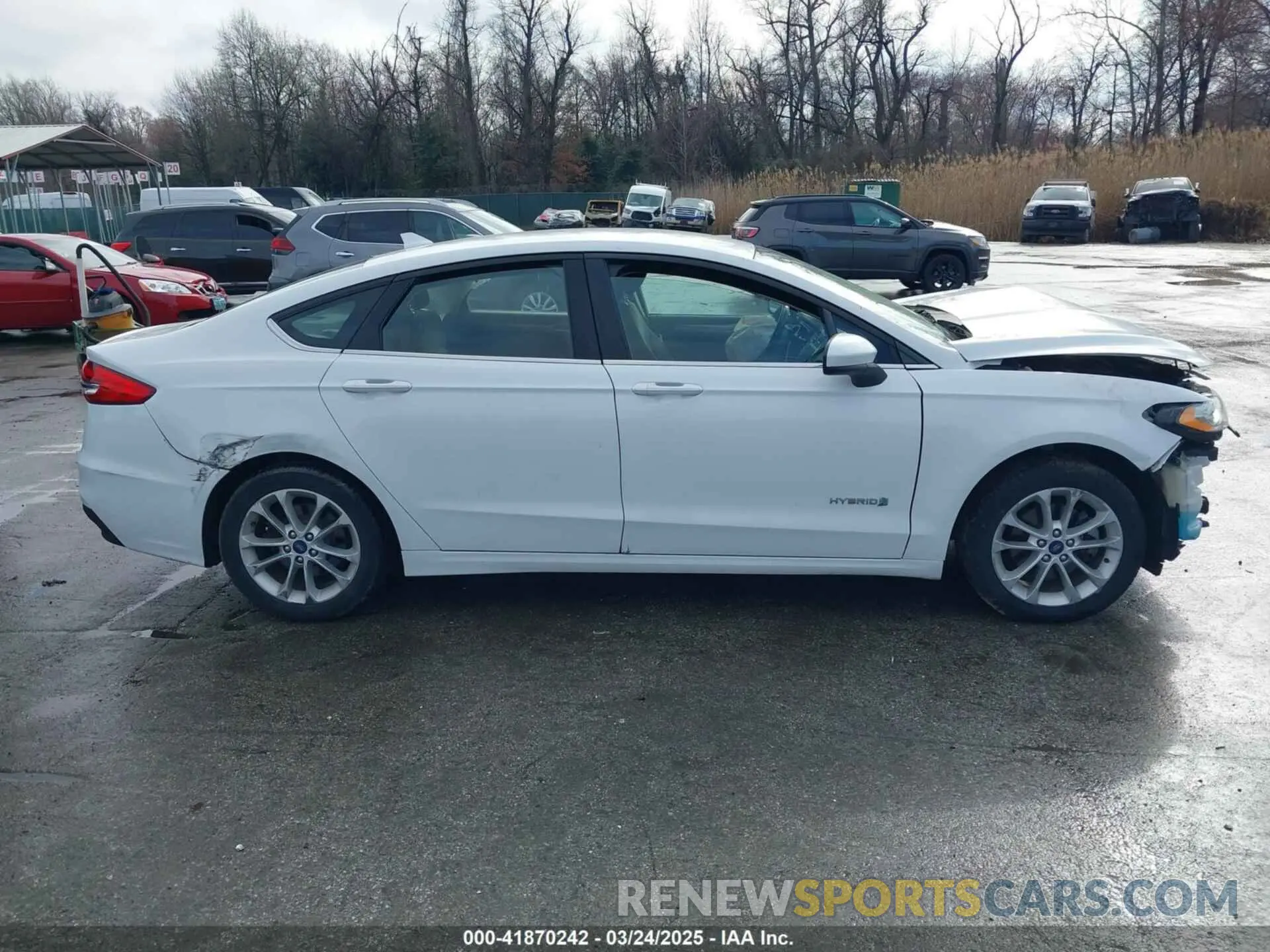 14 fotografías del automóvil dañado 3FA6P0LUXKR104850 FORD FUSION HYBRID 2019