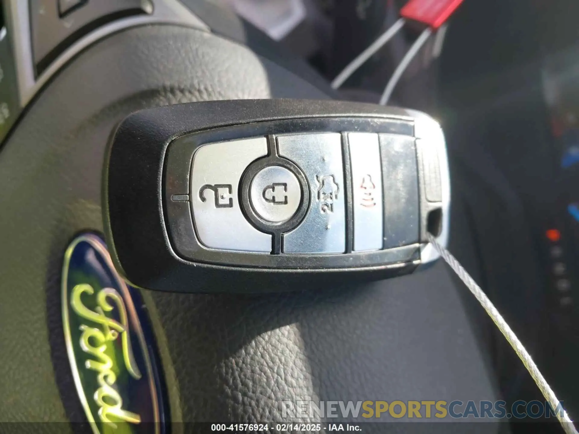 11 fotografías del automóvil dañado 3FA6P0LUXKR210375 FORD FUSION HYBRID 2019