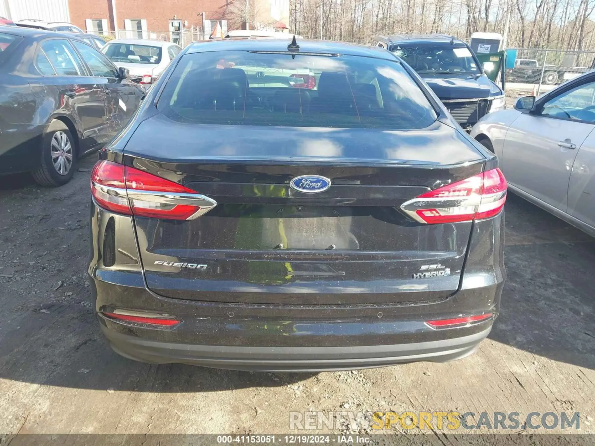 16 fotografías del automóvil dañado 3FA6P0MU0KR154297 FORD FUSION HYBRID 2019