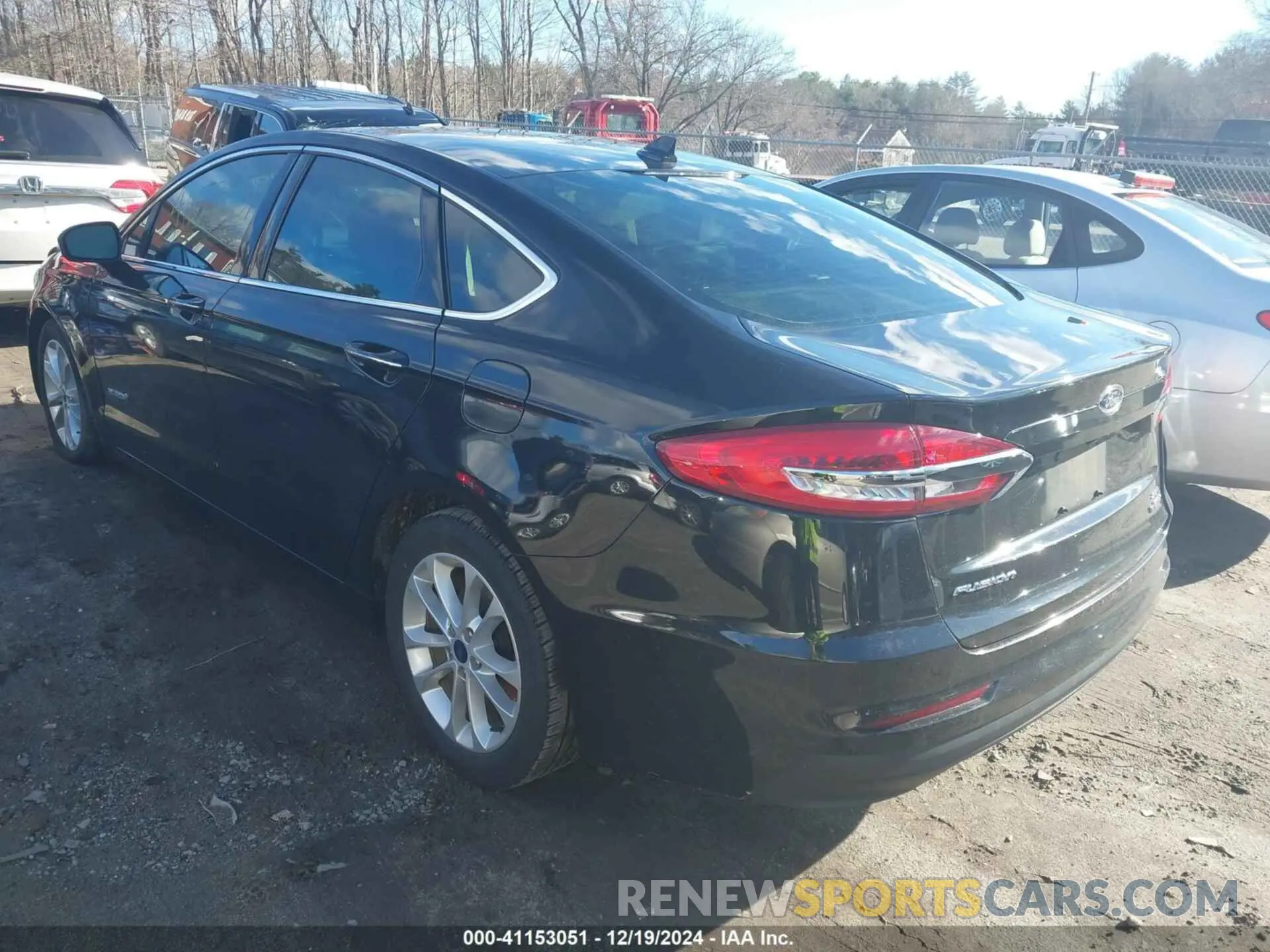3 fotografías del automóvil dañado 3FA6P0MU0KR154297 FORD FUSION HYBRID 2019