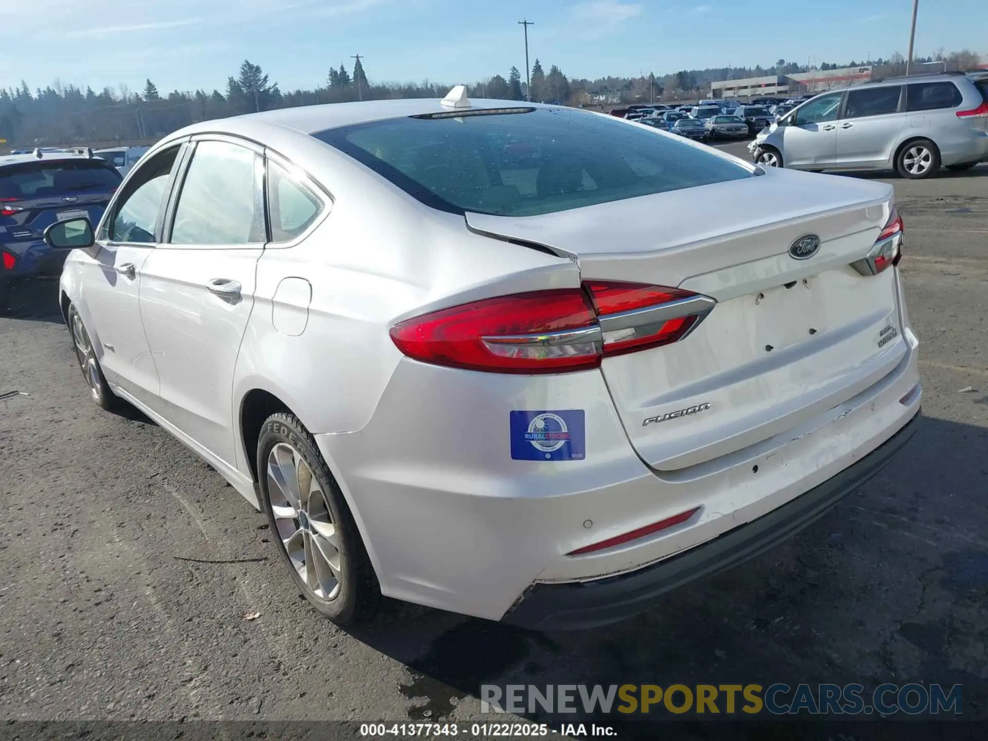 3 fotografías del automóvil dañado 3FA6P0MU1KR257325 FORD FUSION HYBRID 2019